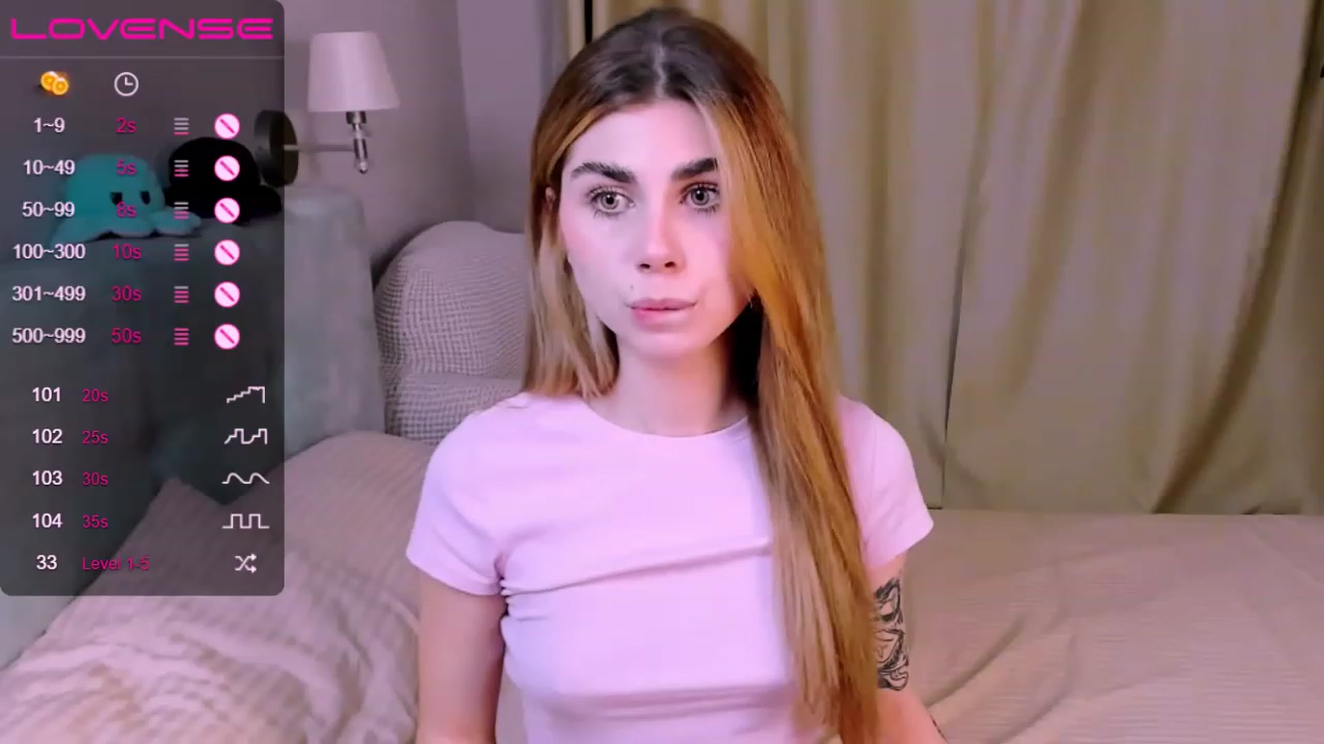 Gallery image thumbnail from SwetChloe's myfreecams stream on, 11/16/2022, 14:58 image 5 of 20
