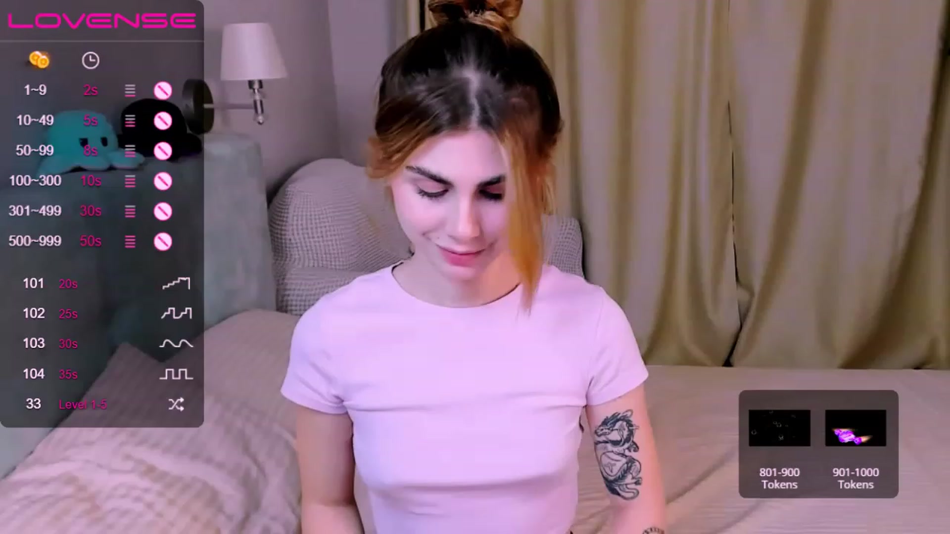 Gallery image thumbnail from SwetChloe's myfreecams stream on, 11/16/2022, 14:58 image 9 of 20