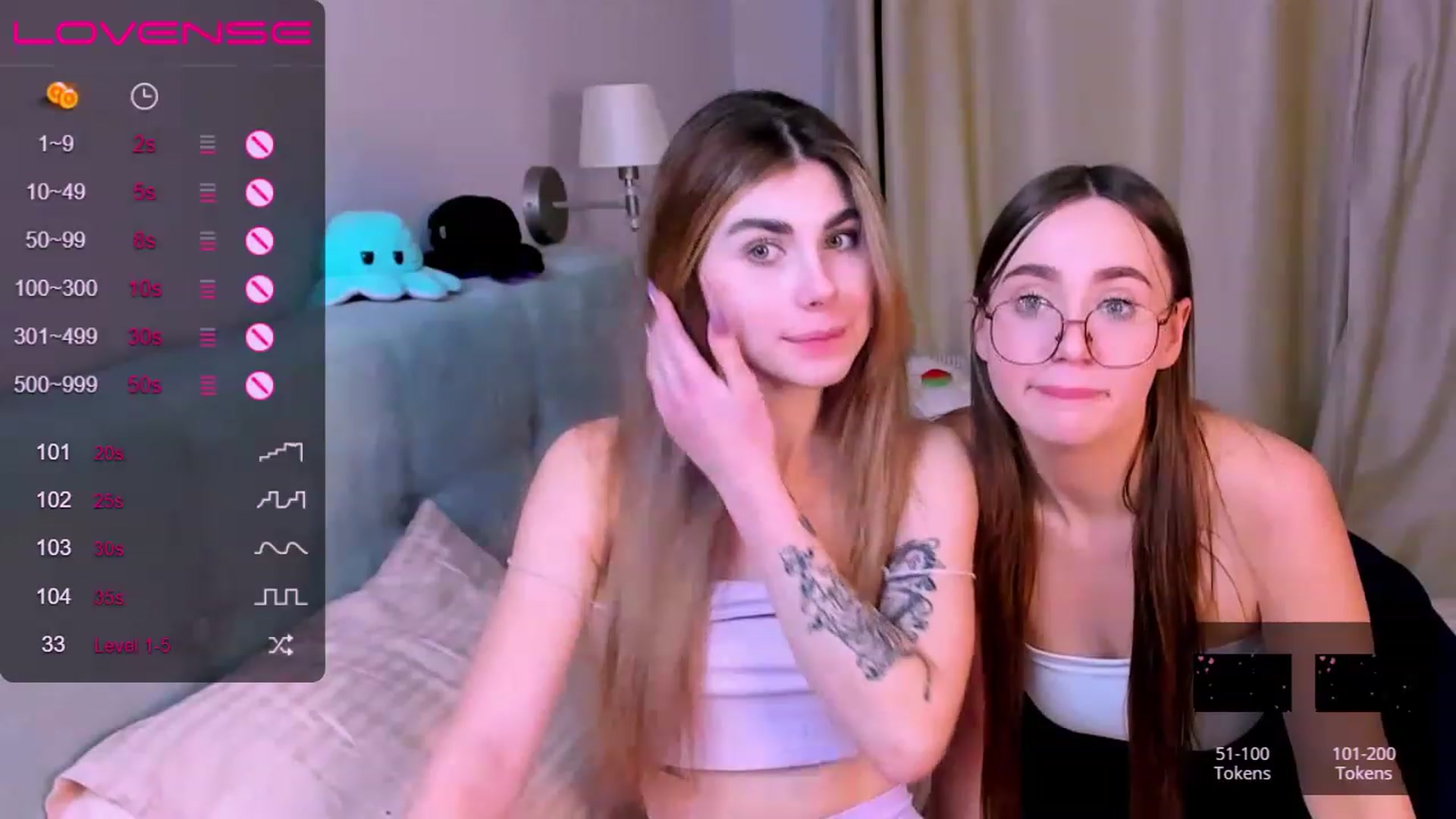 Gallery image thumbnail from SwetChloe's myfreecams stream on, 11/21/2022, 09:20 image 8 of 20