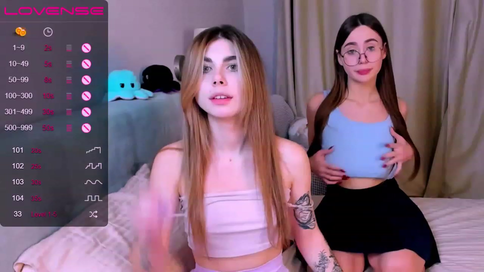 Gallery image thumbnail from SwetChloe's myfreecams stream on, 11/21/2022, 09:20 image 1 of 20