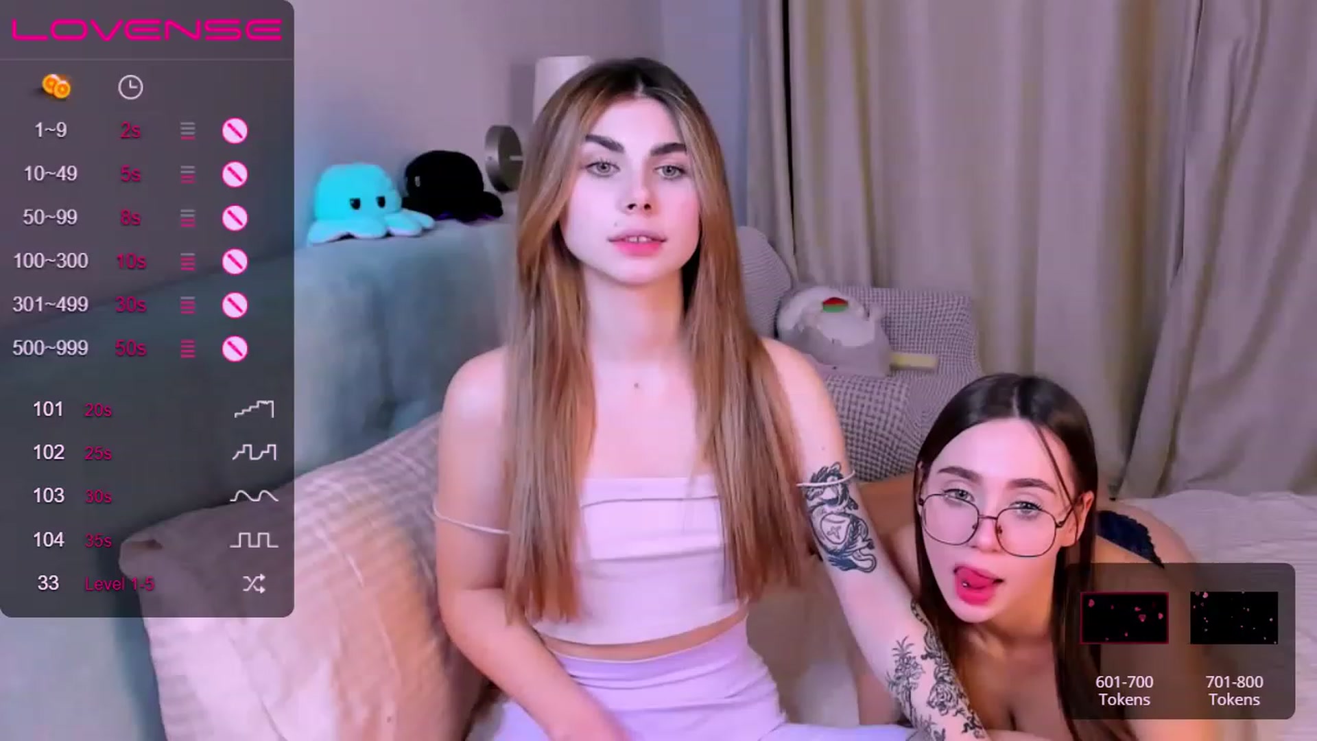 Gallery image thumbnail from SwetChloe's myfreecams stream on, 11/21/2022, 10:05 image 19 of 20