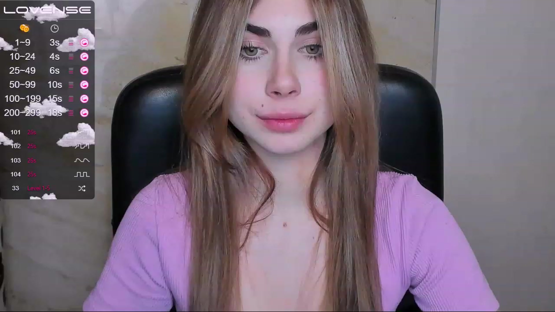 Gallery image thumbnail from SwetChloe's myfreecams stream on, 12/07/2022, 11:46 image 2 of 20