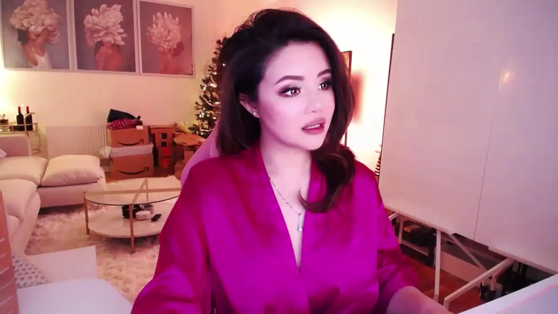 Gallery image thumbnail from SwtSunny's myfreecams stream on, 12/04/2022, 07:19 image 18 of 20