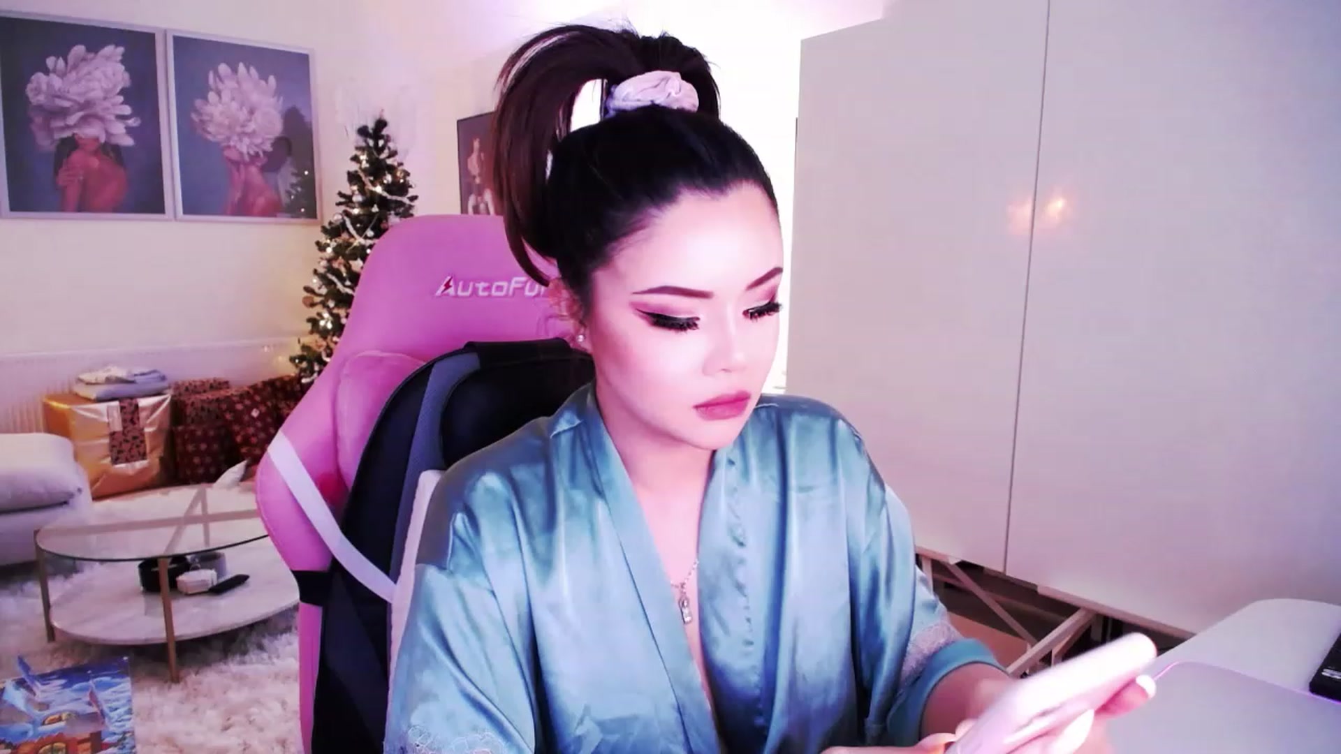 Gallery image thumbnail from SwtSunny's myfreecams stream on, 12/09/2022, 03:41 image 4 of 20