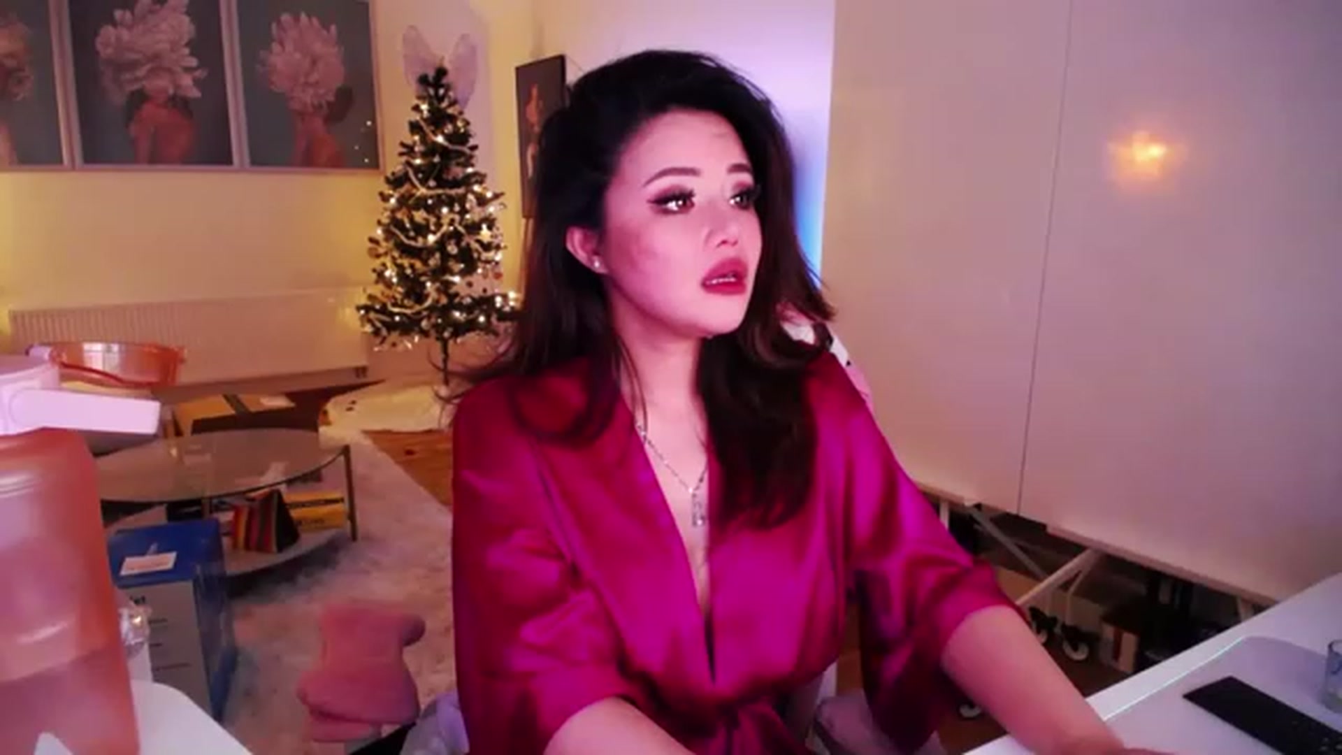 Gallery image thumbnail from SwtSunny's myfreecams stream on, 12/28/2022, 05:19 image 15 of 20
