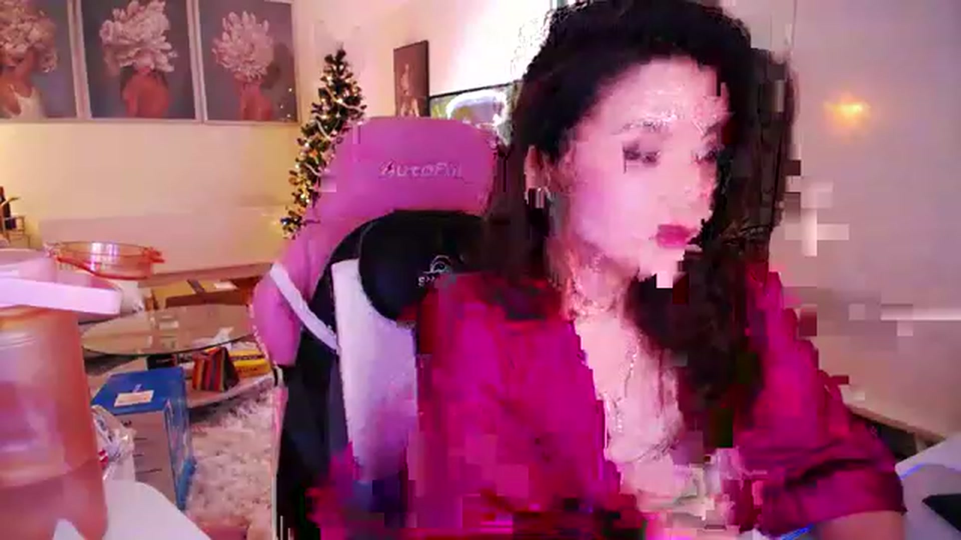 Gallery image thumbnail from SwtSunny's myfreecams stream on, 12/28/2022, 05:49 image 19 of 20