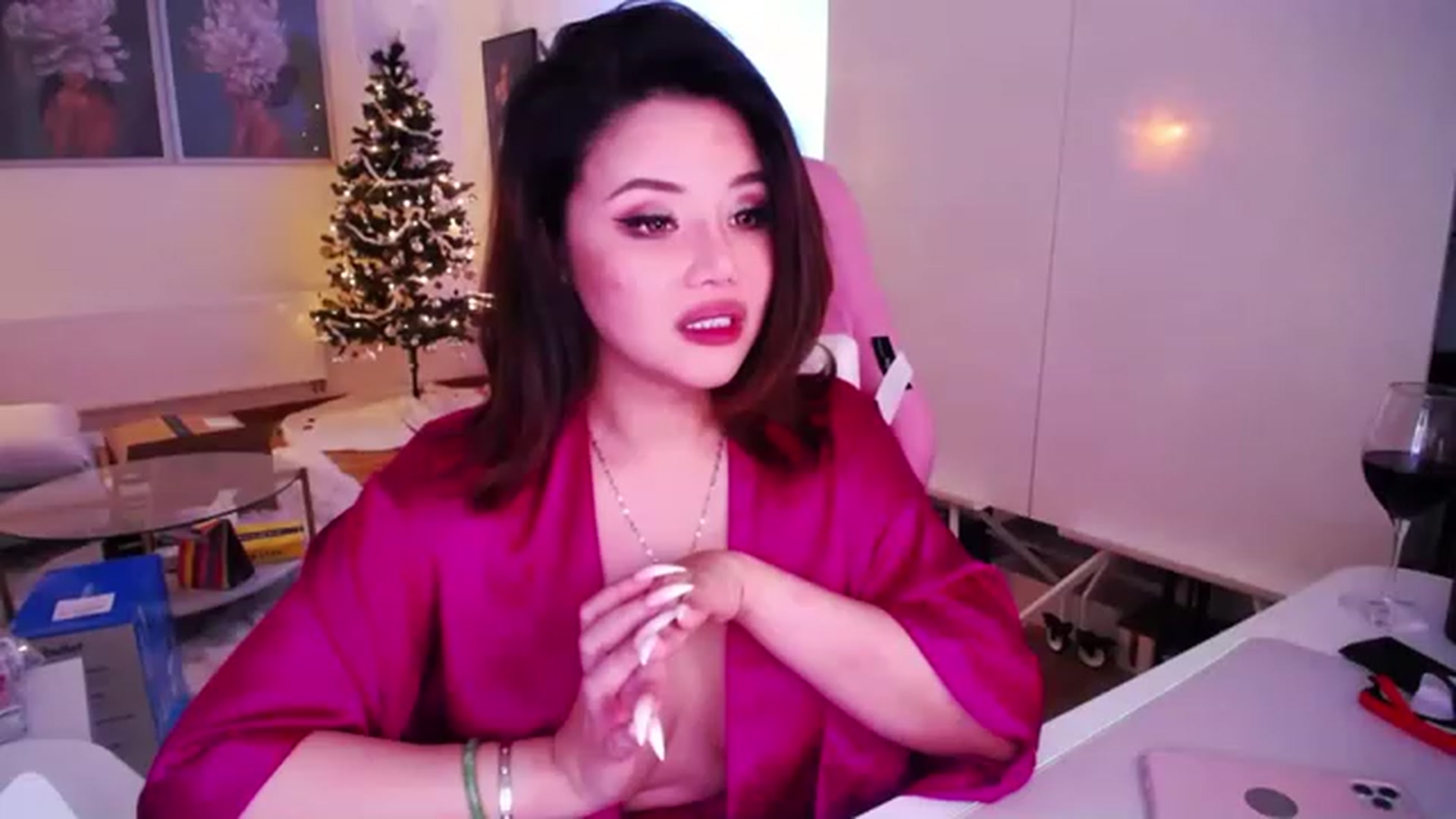 Gallery image thumbnail from SwtSunny's myfreecams stream on, 12/28/2022, 07:25 image 12 of 20