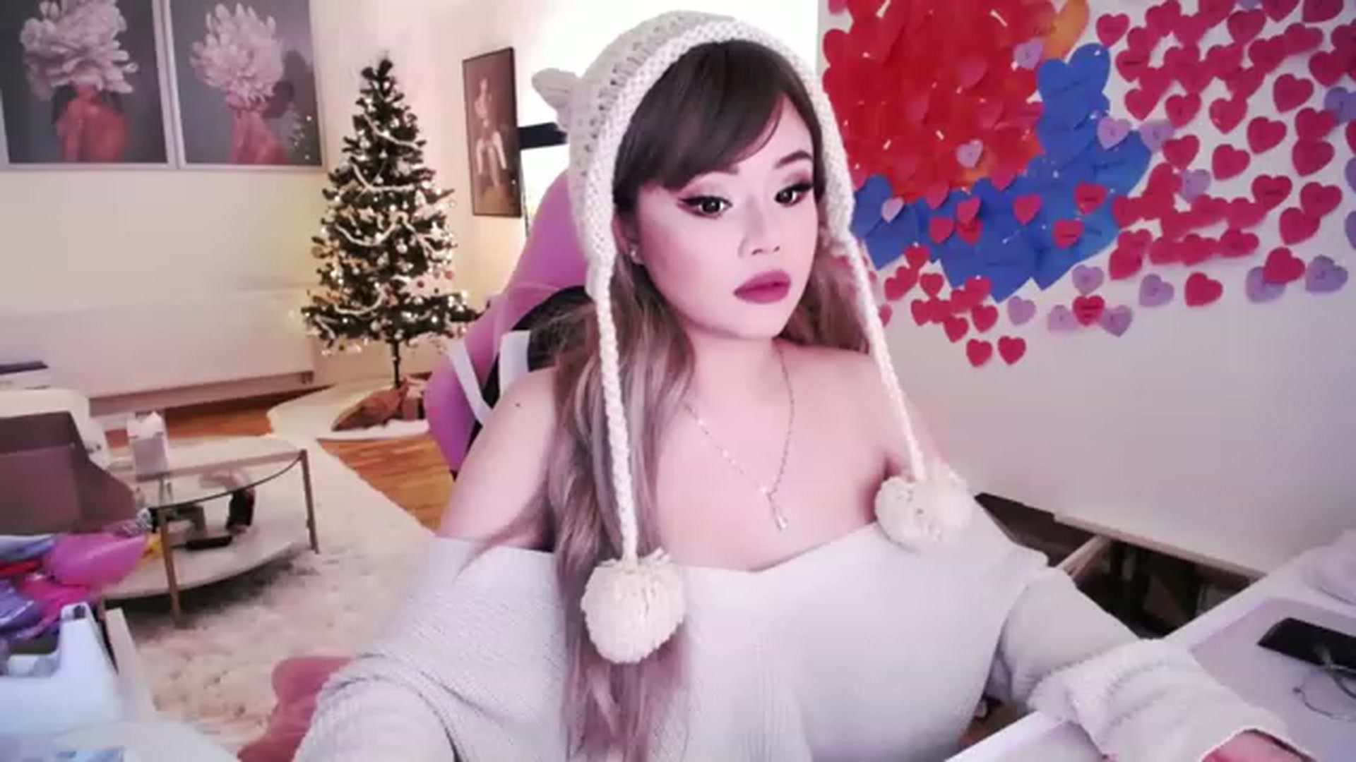 Gallery image thumbnail from SwtSunny's myfreecams stream on, 01/11/2023, 03:46 image 14 of 20