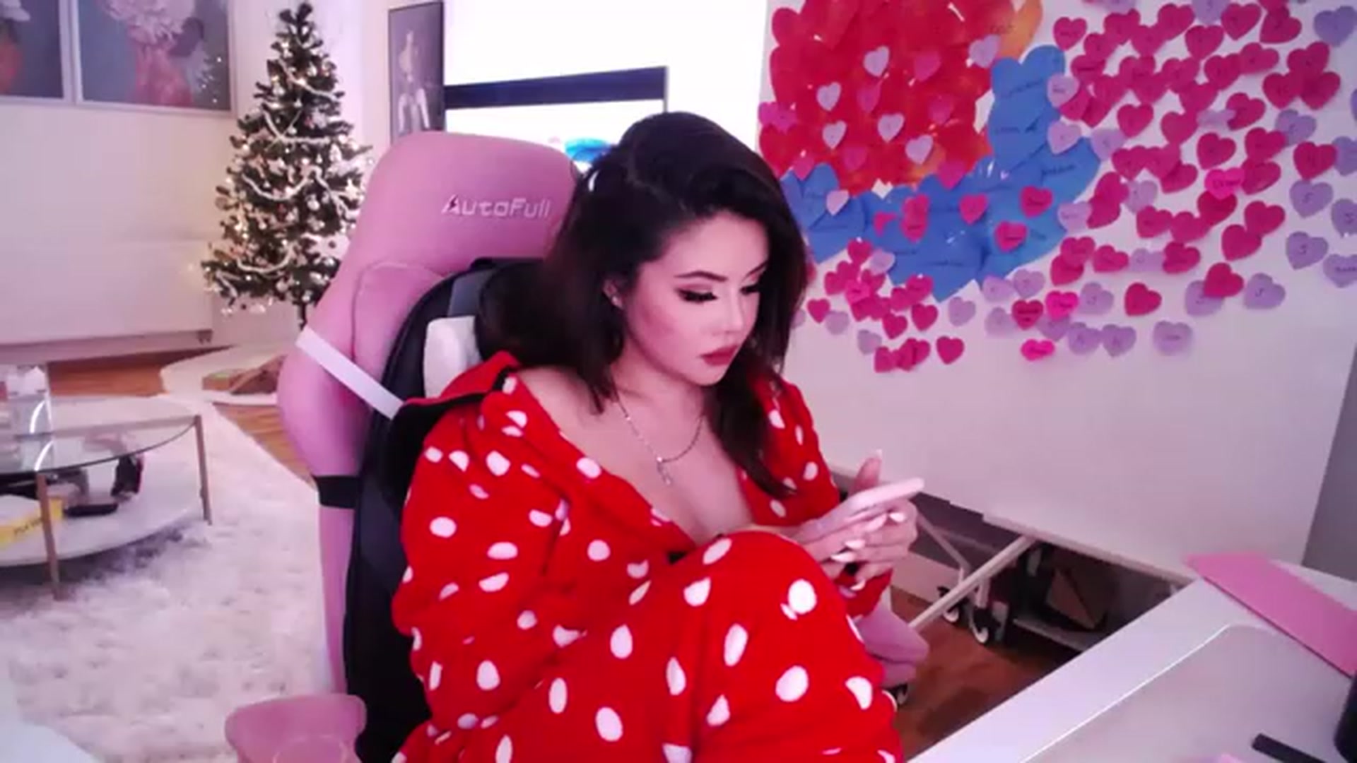 Gallery image thumbnail from SwtSunny's myfreecams stream on, 01/16/2023, 02:55 image 7 of 20