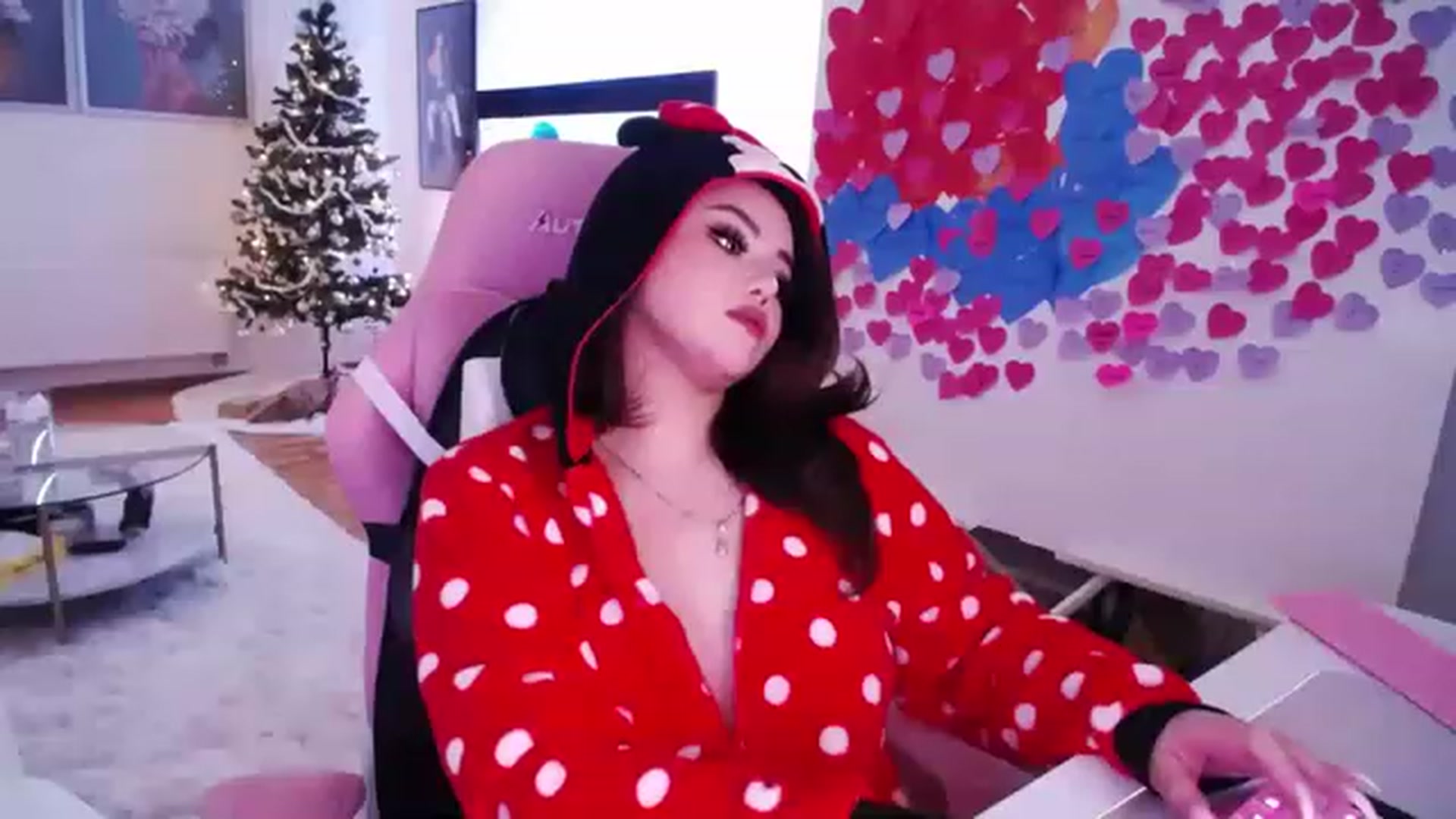 Gallery image thumbnail from SwtSunny's myfreecams stream on, 01/16/2023, 02:55 image 9 of 20
