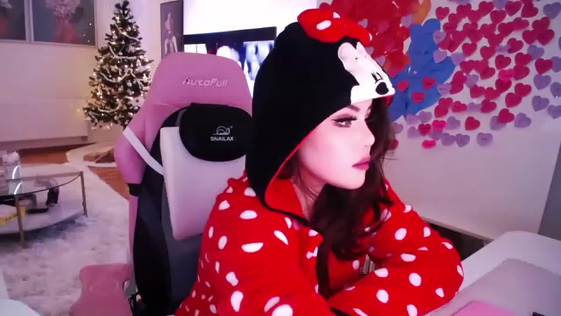Gallery image thumbnail from SwtSunny's myfreecams stream on, 01/16/2023, 02:55 image 11 of 20
