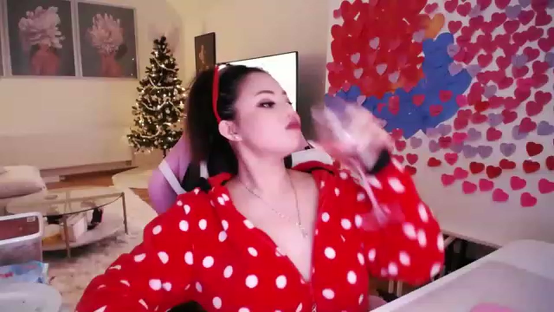 Gallery image thumbnail from SwtSunny's myfreecams stream on, 01/20/2023, 04:06 image 17 of 20