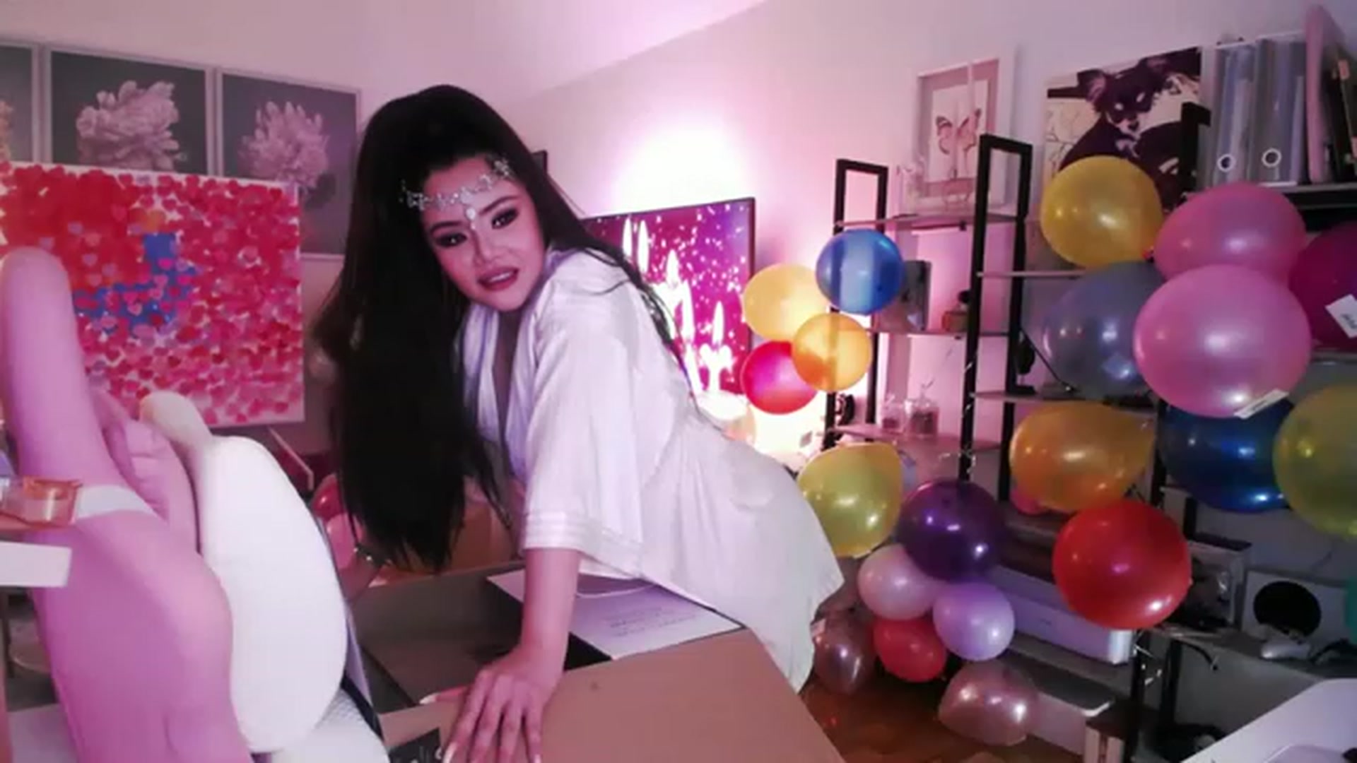 Gallery image thumbnail from SwtSunny's myfreecams stream on, 01/29/2023, 02:24 image 17 of 20