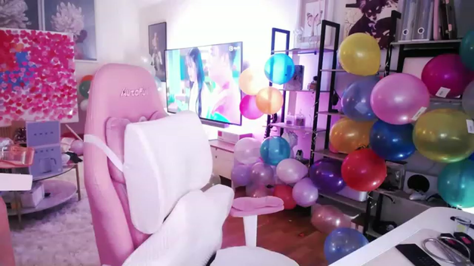 Gallery image thumbnail from SwtSunny's myfreecams stream on, 01/29/2023, 04:19 image 7 of 20