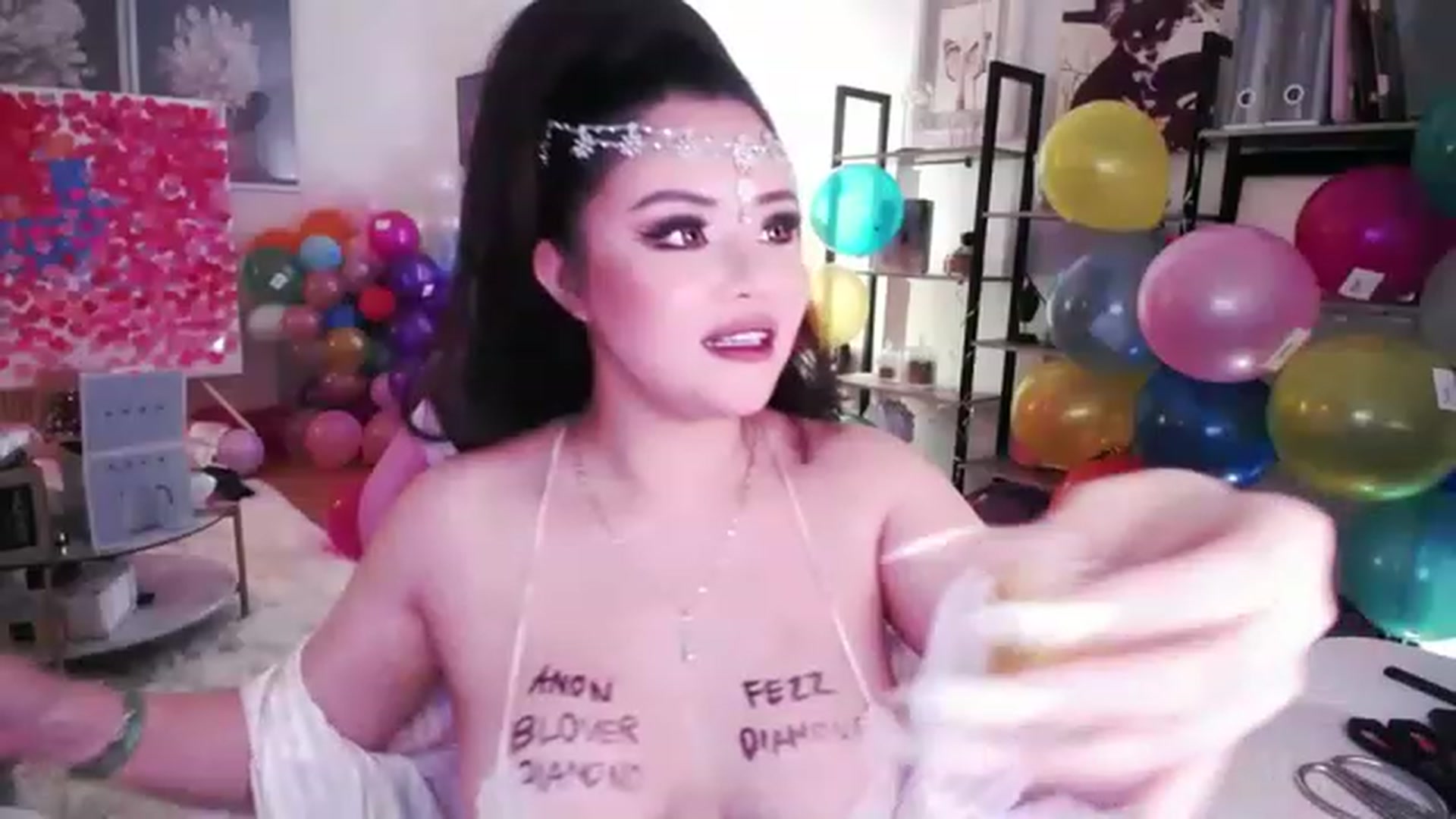 Gallery image thumbnail from SwtSunny's myfreecams stream on, 01/29/2023, 04:19 image 5 of 20
