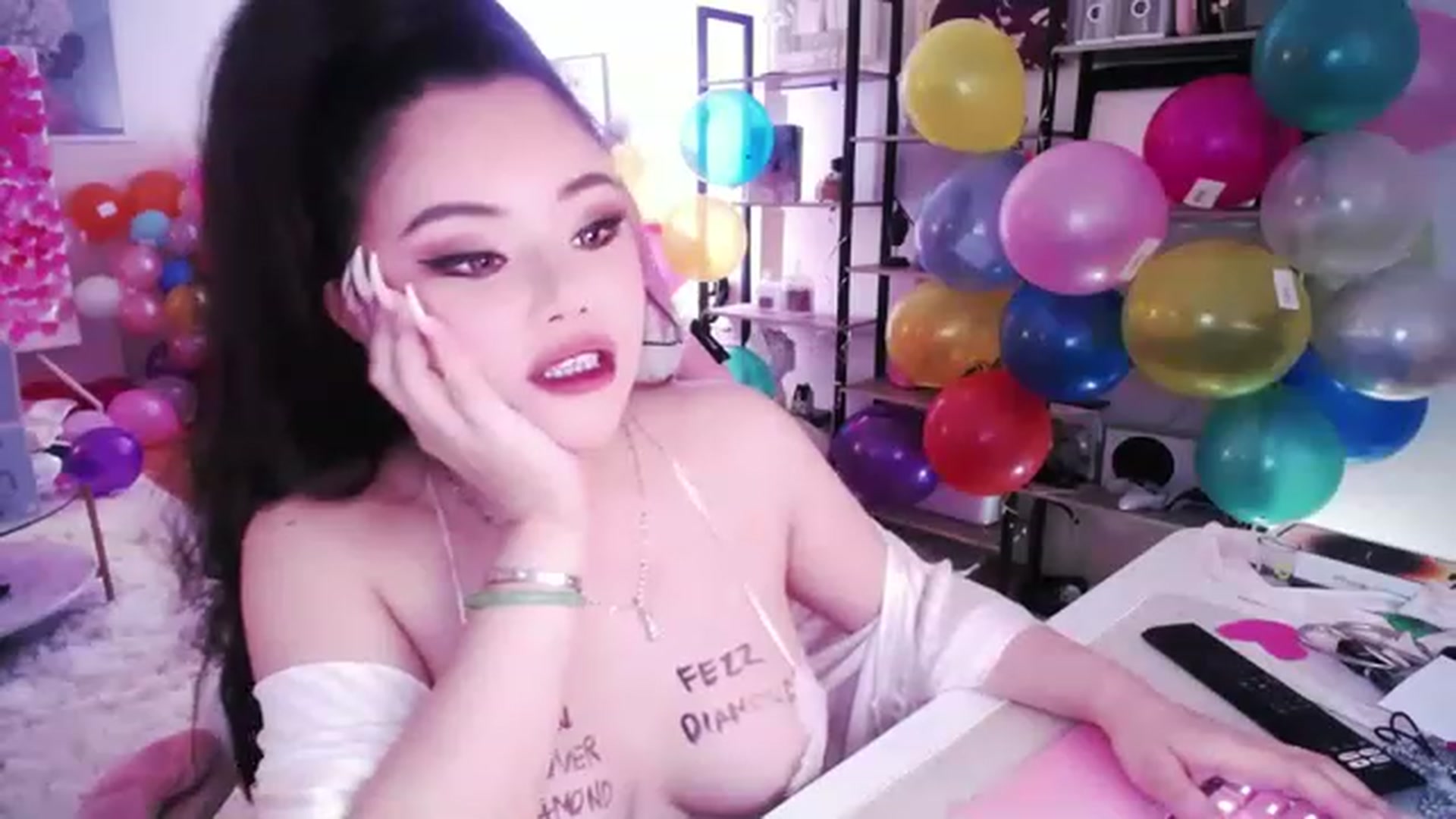 Gallery image thumbnail from SwtSunny's myfreecams stream on, 01/29/2023, 05:41 image 2 of 20