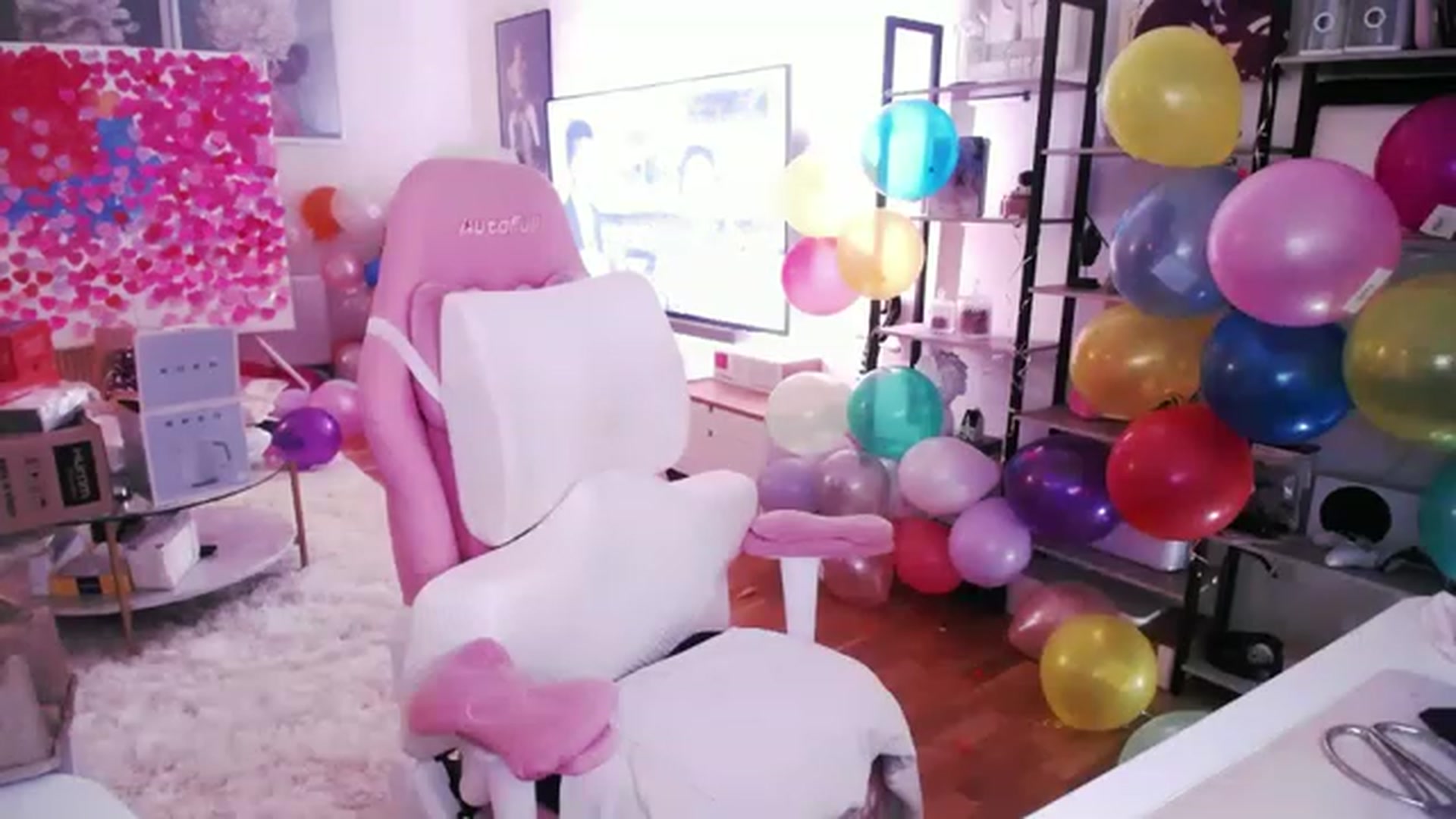Gallery image thumbnail from SwtSunny's myfreecams stream on, 01/29/2023, 05:41 image 6 of 20