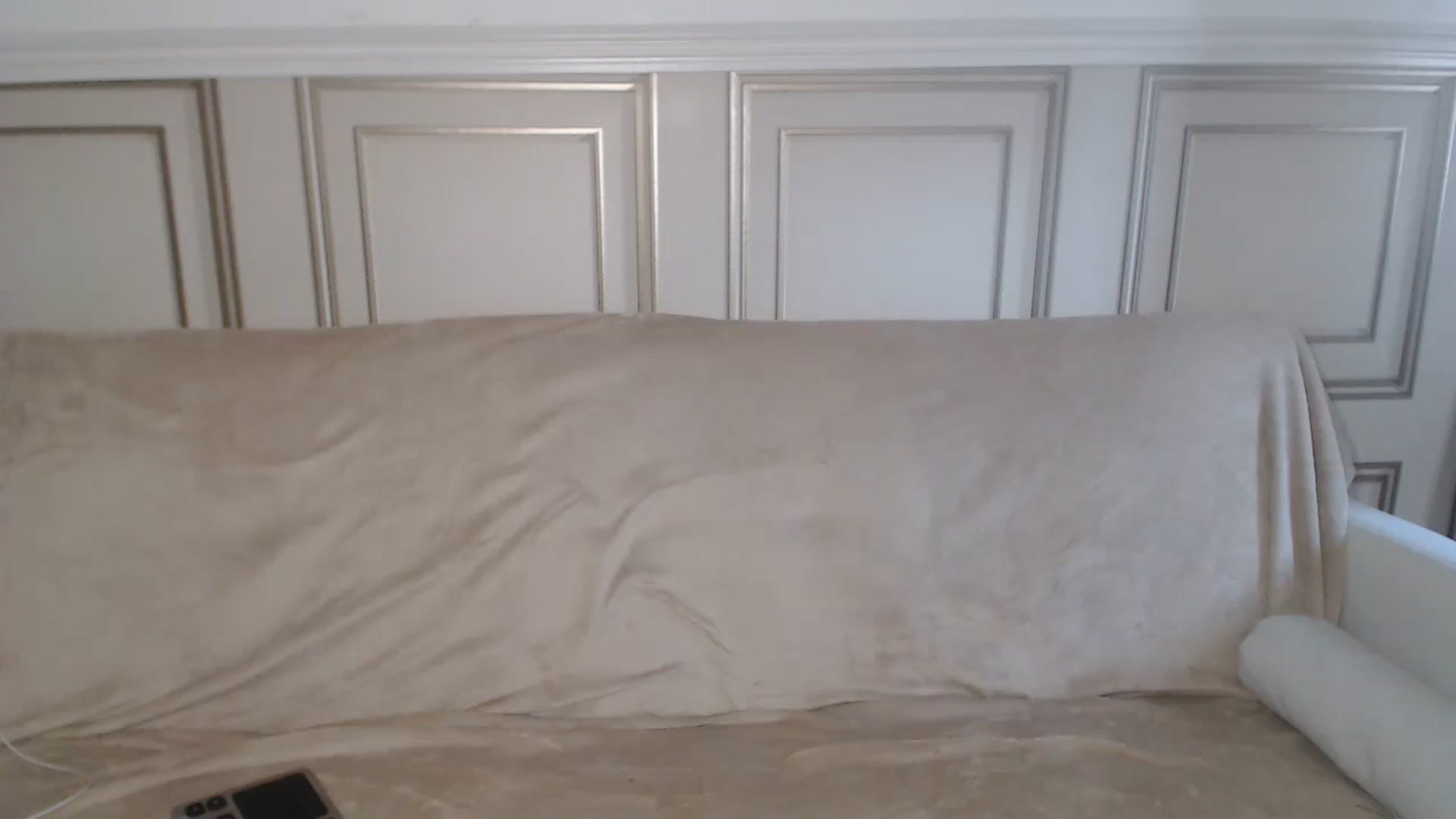 Gallery image thumbnail from SxybrtishMILF's myfreecams stream on, 09/16/2023, 11:39 image 4 of 20