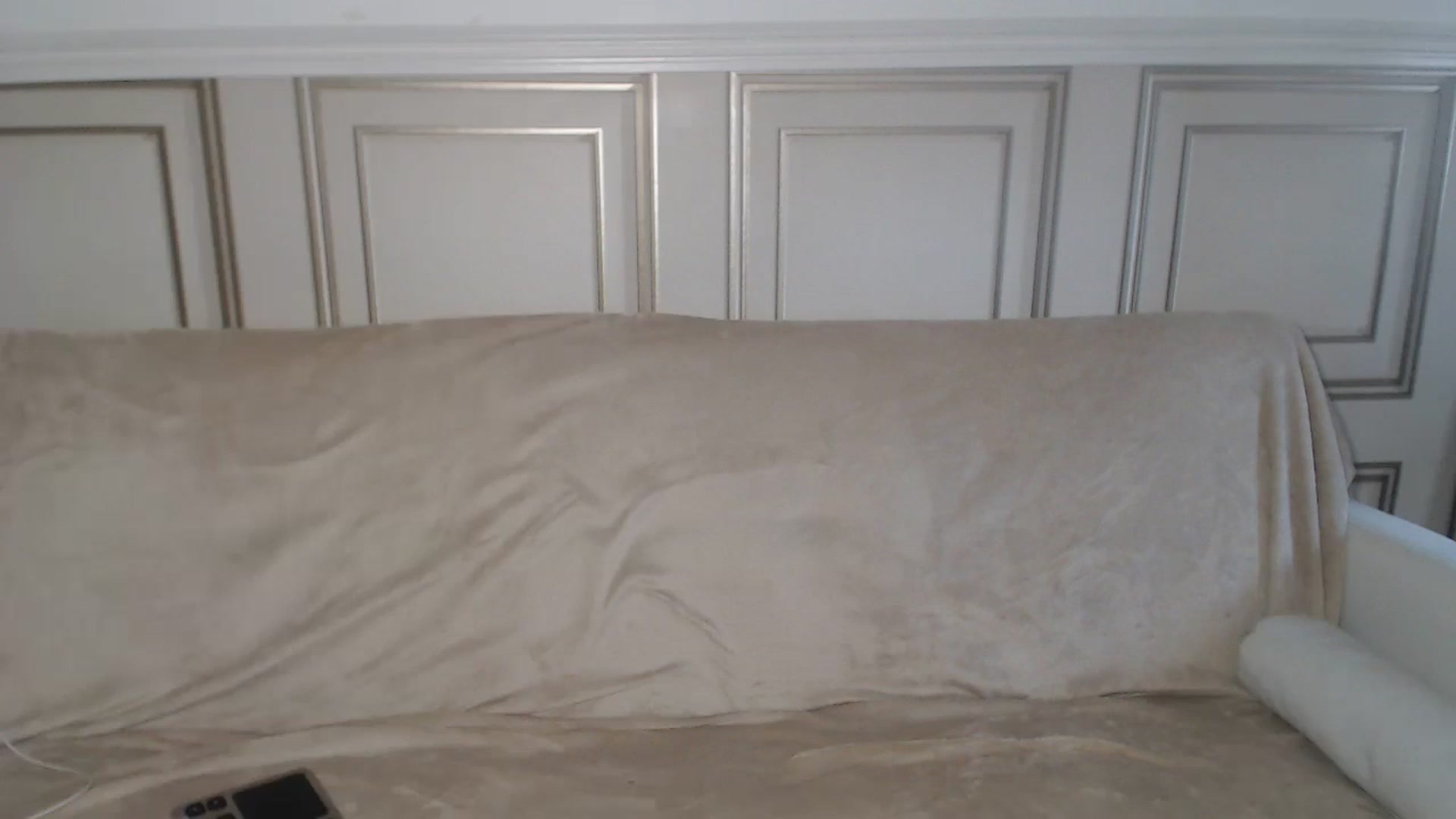 Gallery image thumbnail from SxybrtishMILF's myfreecams stream on, 09/16/2023, 11:39 image 3 of 20