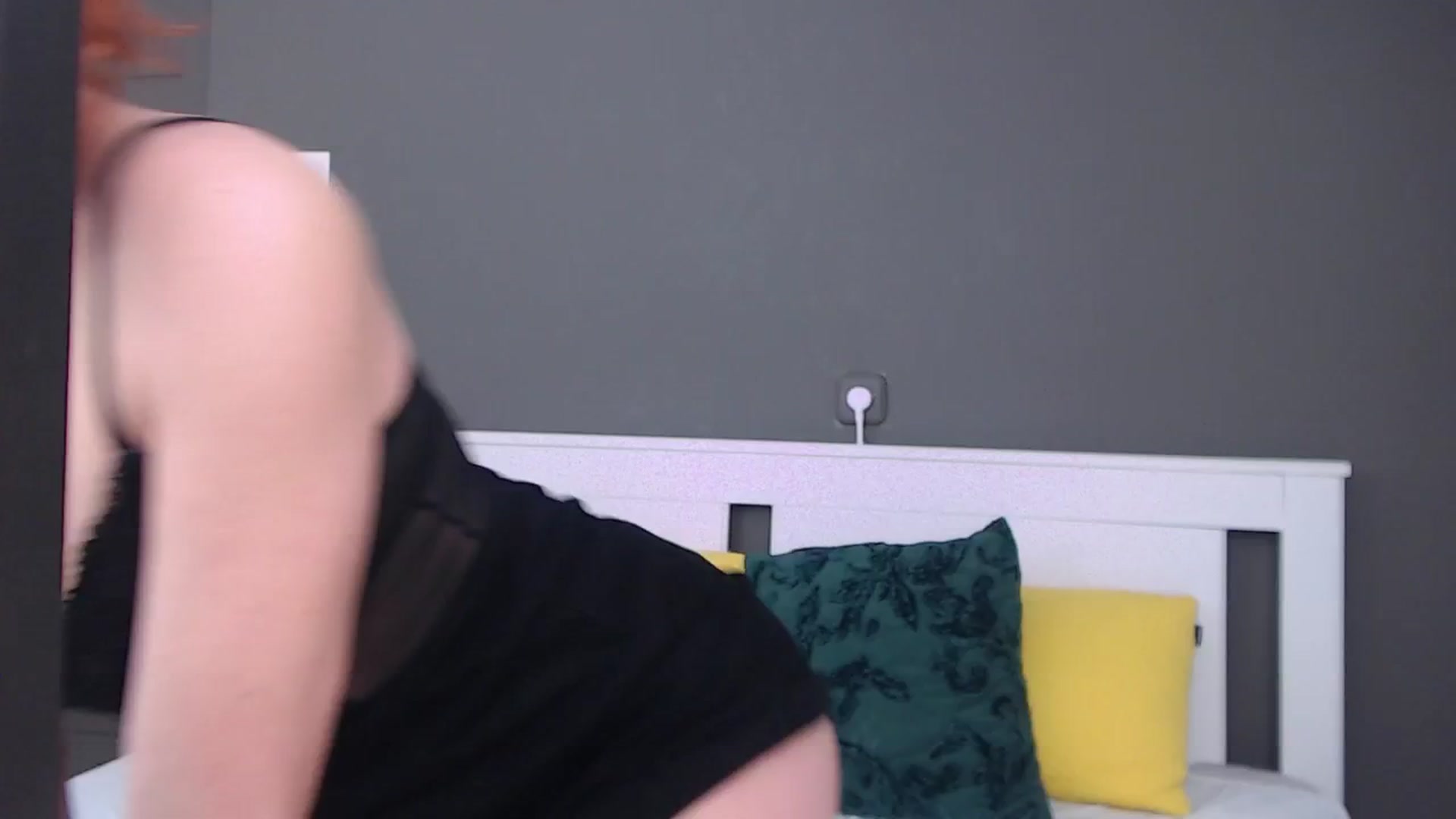 Gallery image thumbnail from Syllena's myfreecams stream on, 01/27/2026, 02:35 image 13 of 20