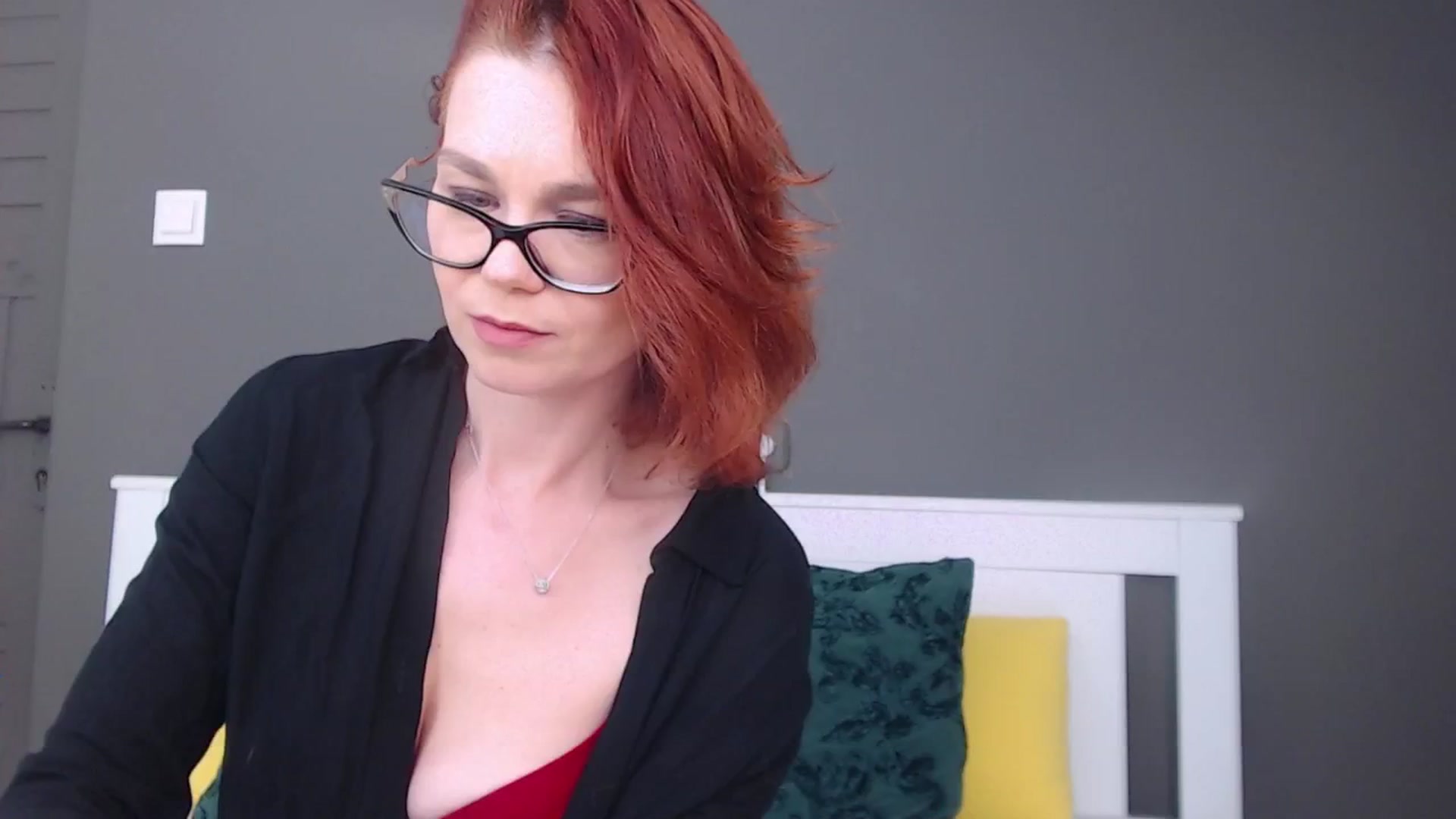 Gallery image thumbnail from Syllena's myfreecams stream on, 02/10/2026, 03:12 image 19 of 20