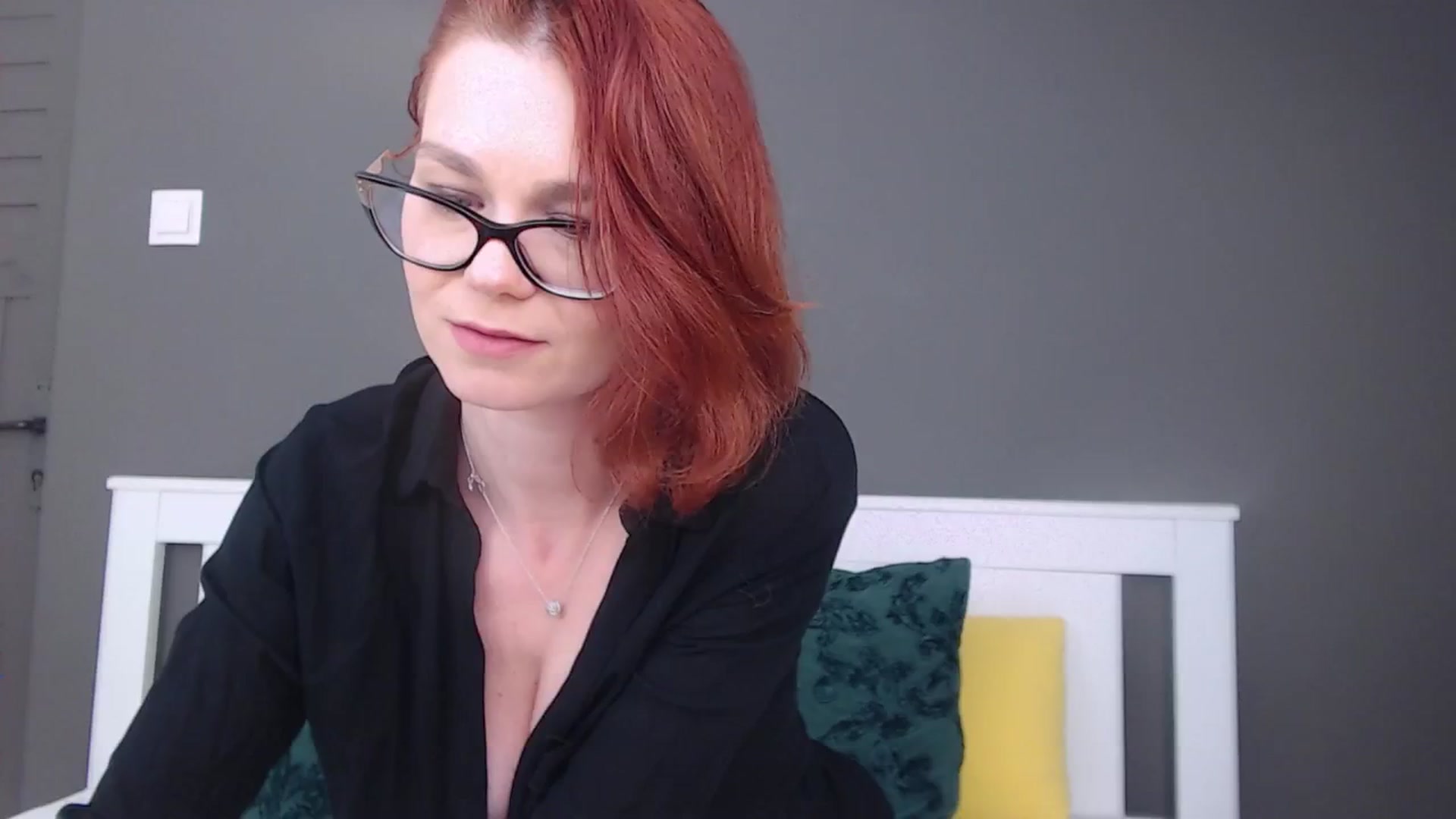Gallery image thumbnail from Syllena's myfreecams stream on, 02/10/2026, 03:12 image 8 of 20