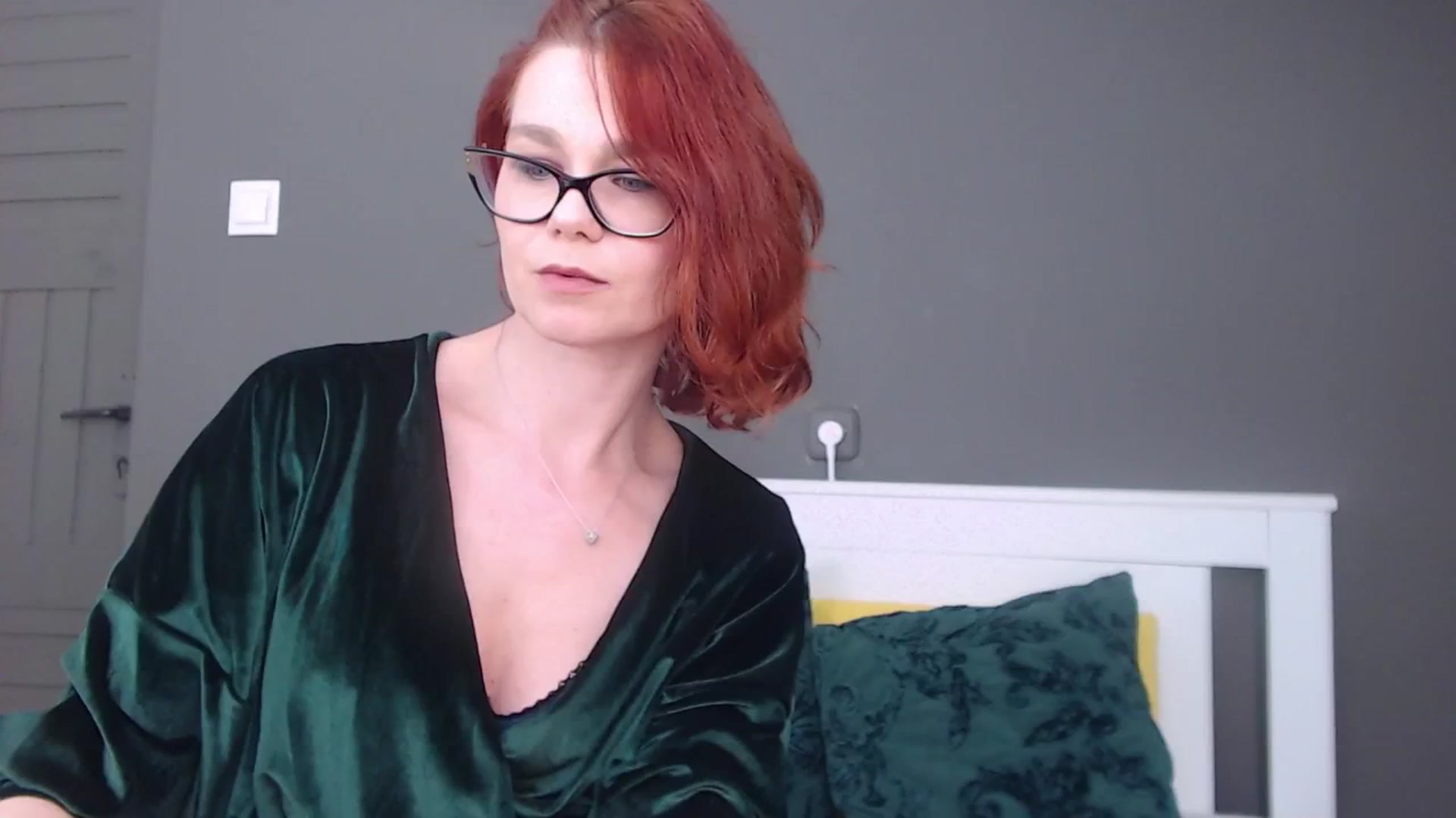 Gallery image thumbnail from Syllena's myfreecams stream on, 02/11/2026, 04:11 image 20 of 20