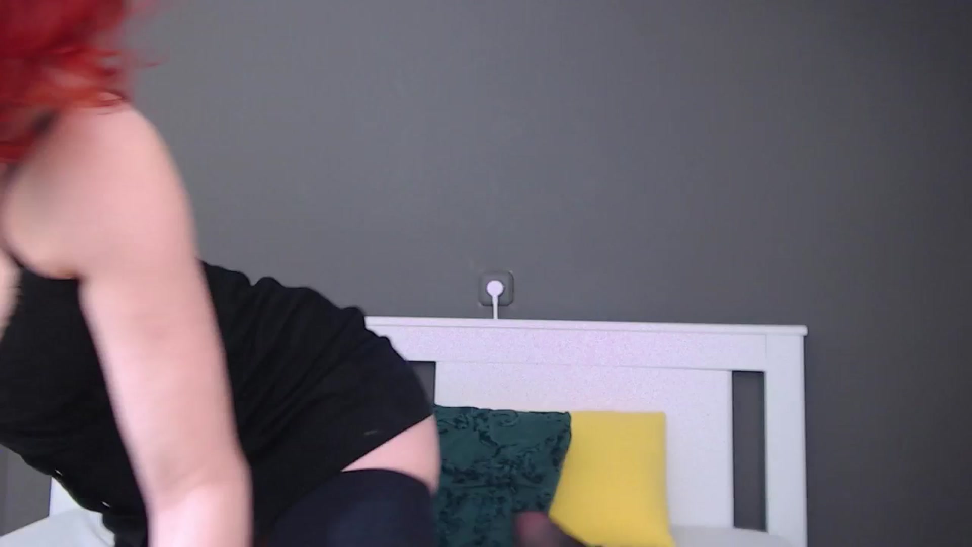 Gallery image thumbnail from Syllena's myfreecams stream on, 03/17/2026, 01:55 image 7 of 20