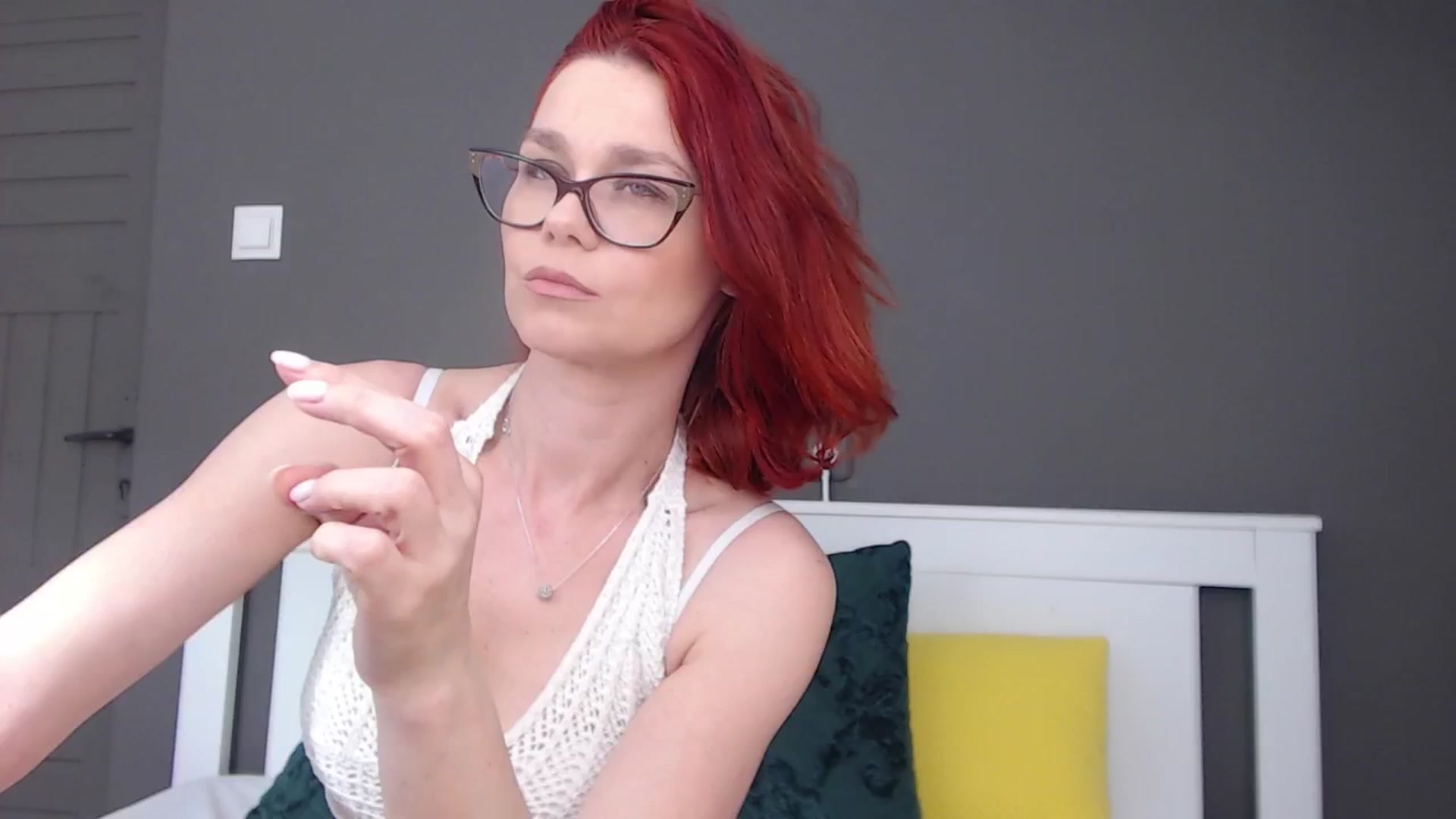 Gallery image thumbnail from Syllena's myfreecams stream on, 03/24/2026, 01:14 image 10 of 20
