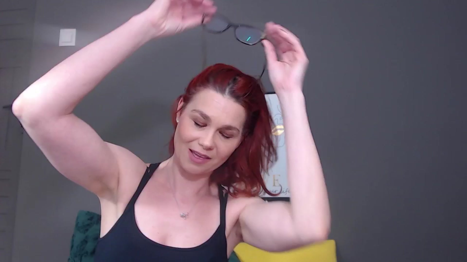 Gallery image thumbnail from Syllena's myfreecams stream on, 04/24/2026, 02:40 image 19 of 20