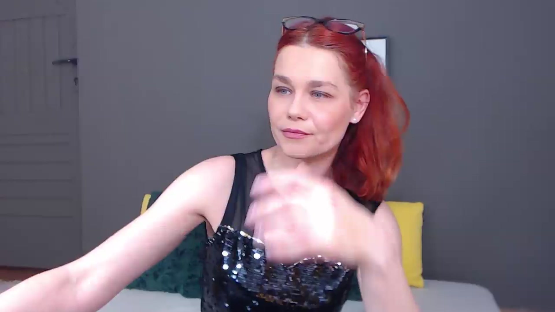 Gallery image thumbnail from Syllena's myfreecams stream on, 05/12/2026, 22:47 image 16 of 20