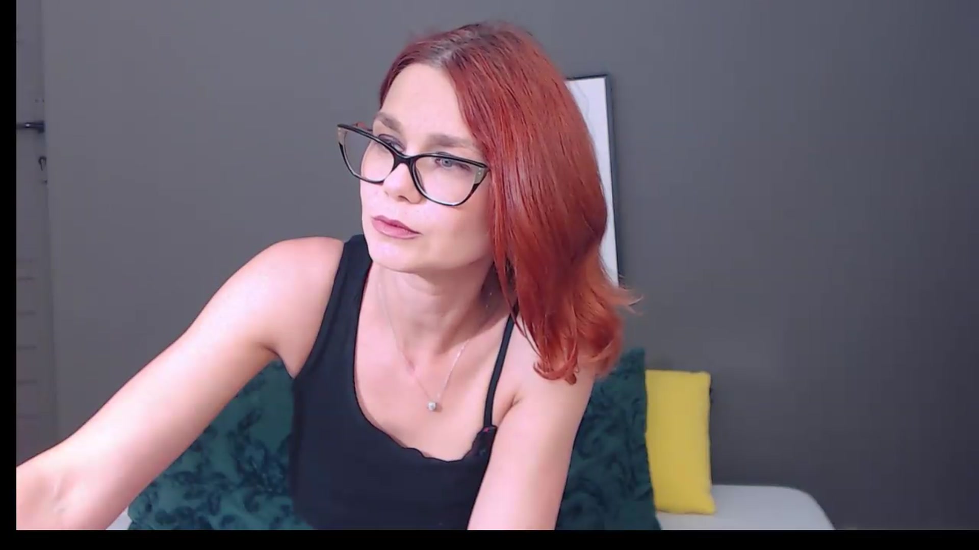 Gallery image thumbnail from Syllena's myfreecams stream on, 07/21/2026, 21:51 image 14 of 20