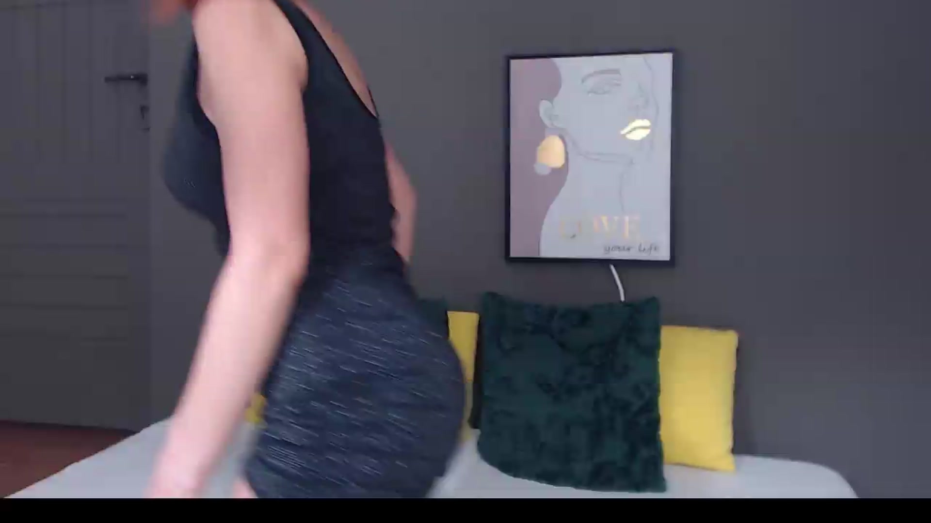 Gallery image thumbnail from Syllena's myfreecams stream on, 07/28/2026, 22:58 image 3 of 20