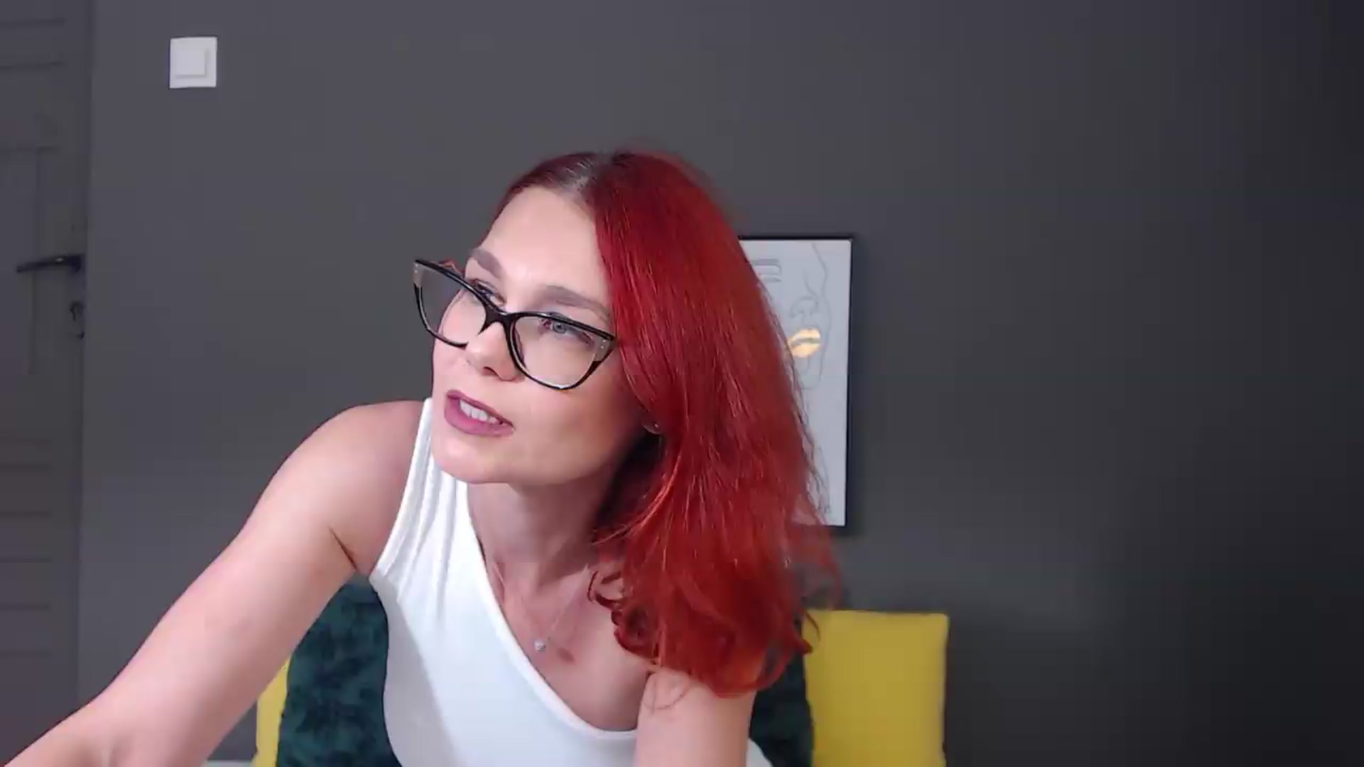 Gallery image thumbnail from Syllena's myfreecams stream on, 09/02/2026, 23:27 image 9 of 20