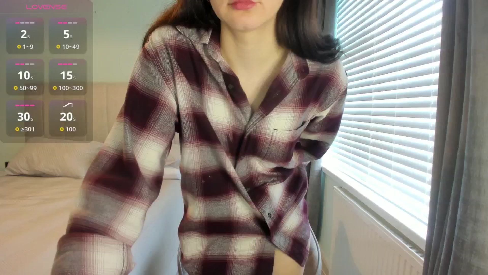 Gallery image thumbnail from SylviaShine's myfreecams stream on, 02/09/2026, 15:14 image 7 of 20