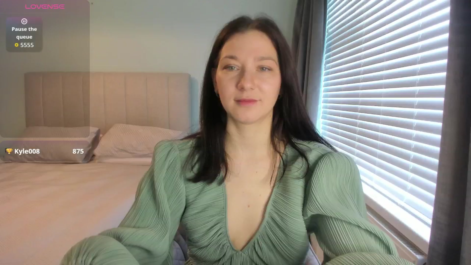 Gallery image thumbnail from SylviaShine's myfreecams stream on, 02/10/2026, 10:28 image 18 of 20