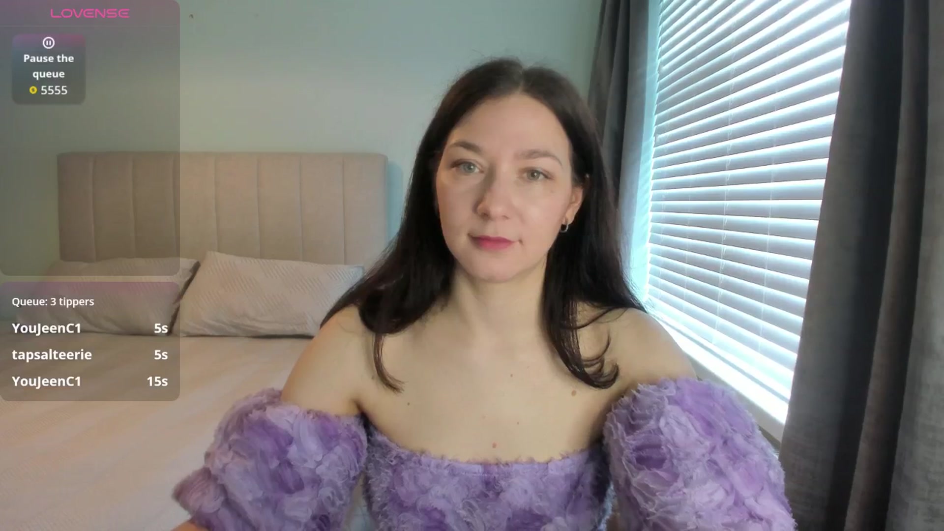Gallery image thumbnail from SylviaShine's myfreecams stream on, 02/11/2026, 12:06 image 10 of 20