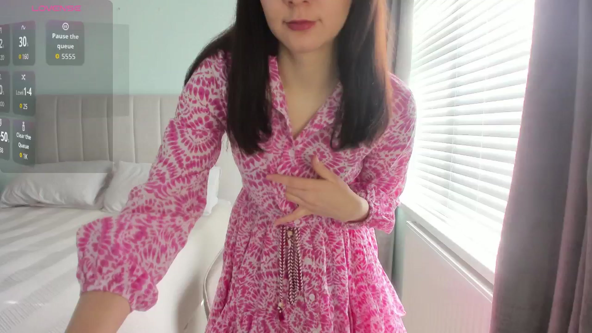 Gallery image thumbnail from SylviaShine's myfreecams stream on, 02/14/2026, 11:24 image 5 of 20