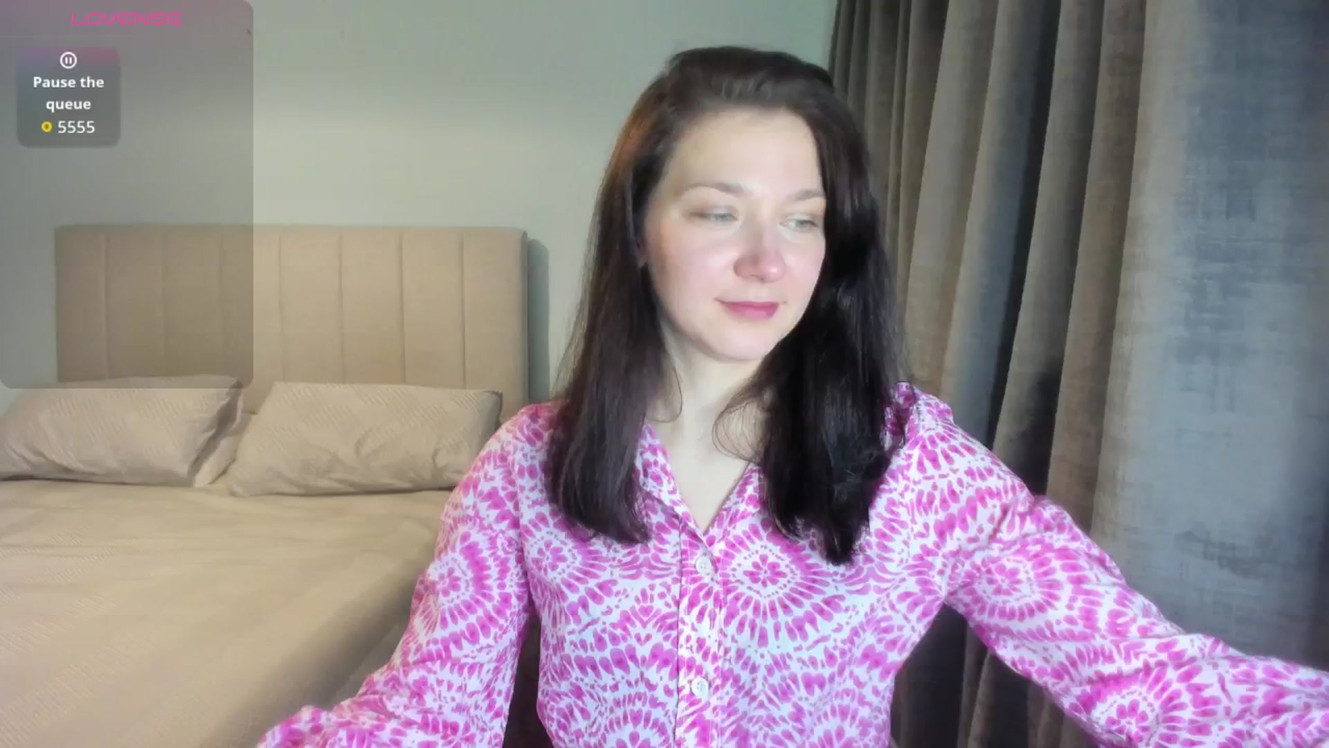 Gallery image thumbnail from SylviaShine's myfreecams stream on, 02/14/2026, 20:00 image 8 of 20