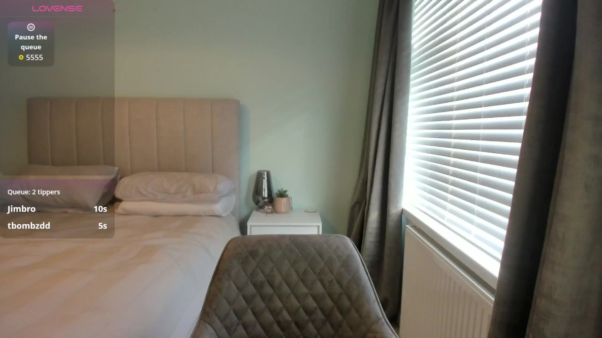 Gallery image thumbnail from SylviaShine's myfreecams stream on, 02/15/2026, 15:27 image 13 of 20