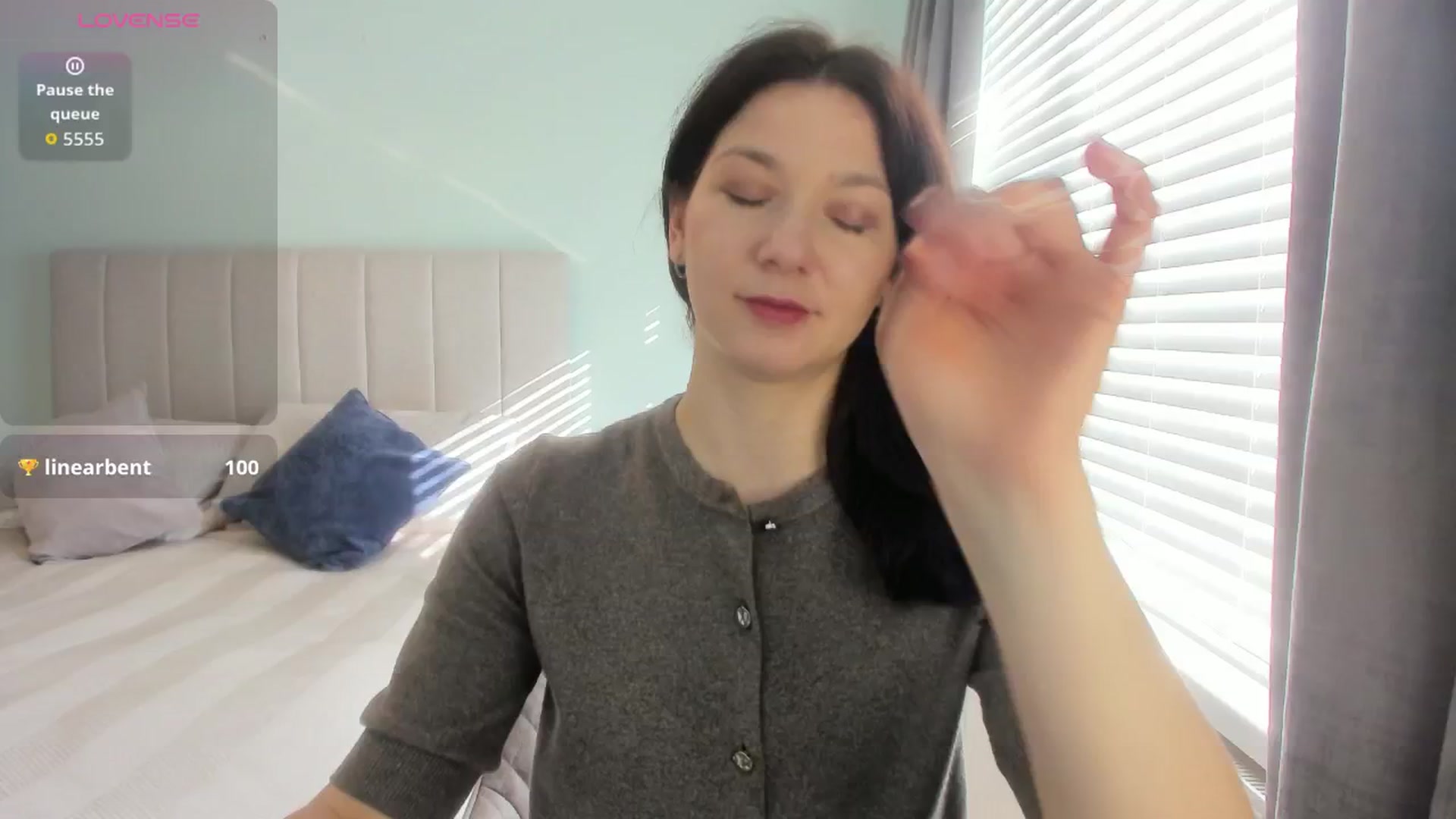 Gallery image thumbnail from SylviaShine's myfreecams stream on, 02/19/2026, 14:27 image 13 of 20