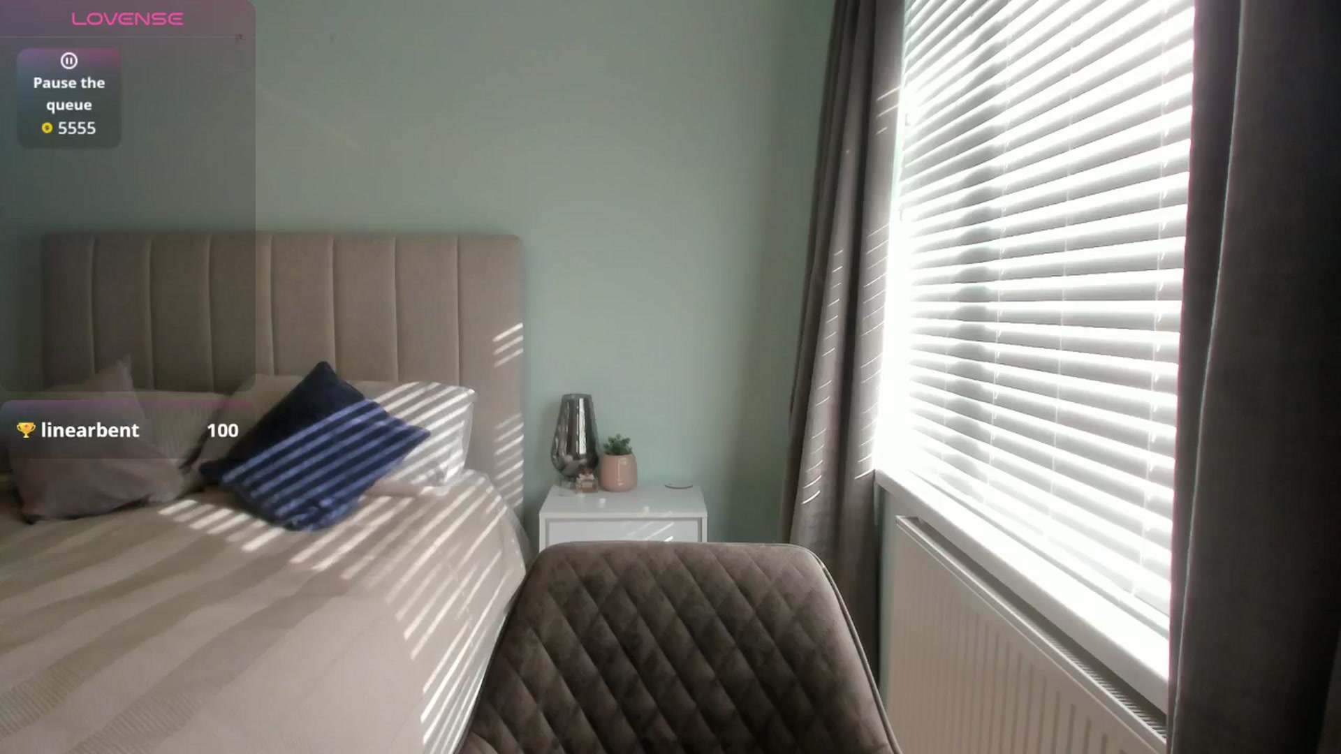 Gallery image thumbnail from SylviaShine's myfreecams stream on, 02/19/2026, 14:27 image 1 of 20