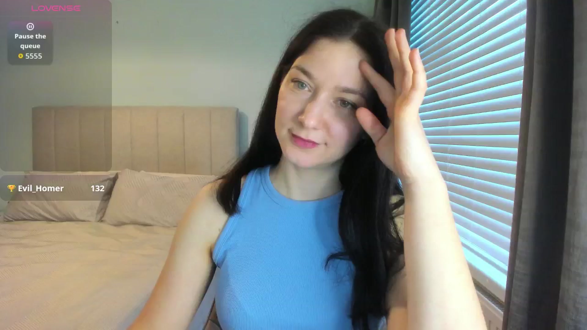 Gallery image thumbnail from SylviaShine's myfreecams stream on, 03/01/2026, 16:57 image 11 of 20