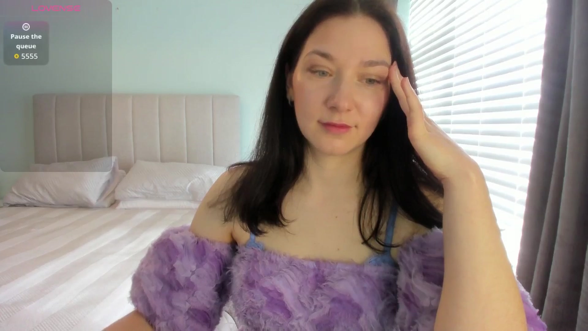 Gallery image thumbnail from SylviaShine's myfreecams stream on, 03/10/2026, 11:48 image 12 of 20