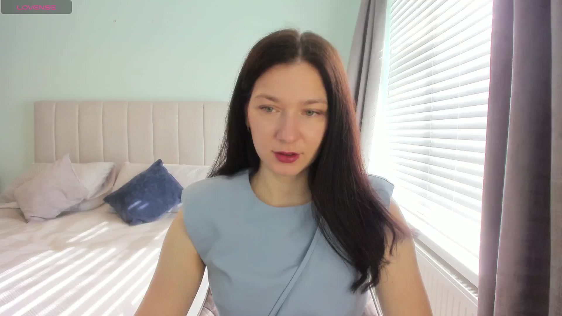 Gallery image thumbnail from SylviaShine's myfreecams stream on, 03/11/2026, 11:51 image 5 of 20