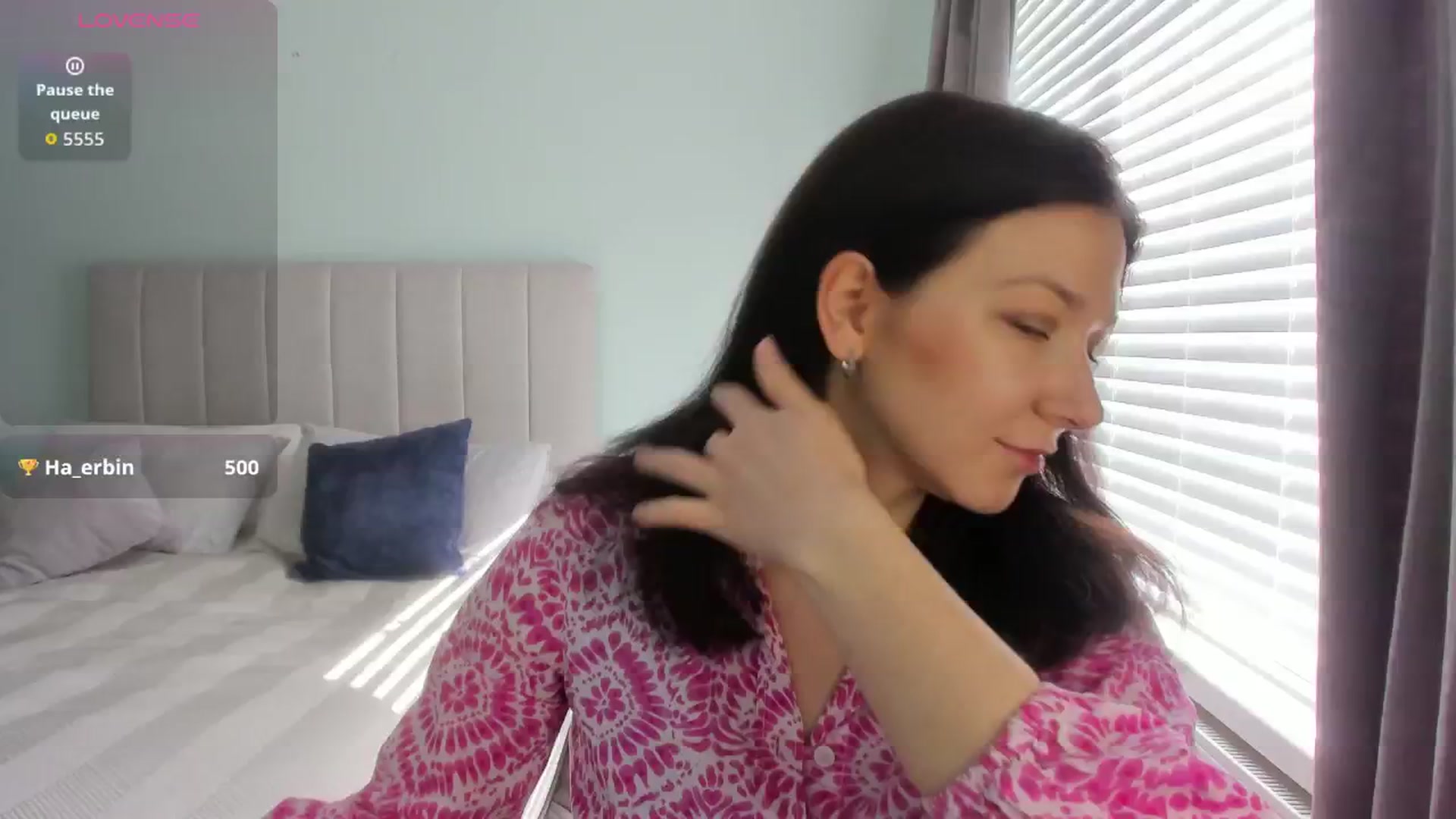 Gallery image thumbnail from SylviaShine's myfreecams stream on, 03/14/2026, 12:53 image 2 of 20