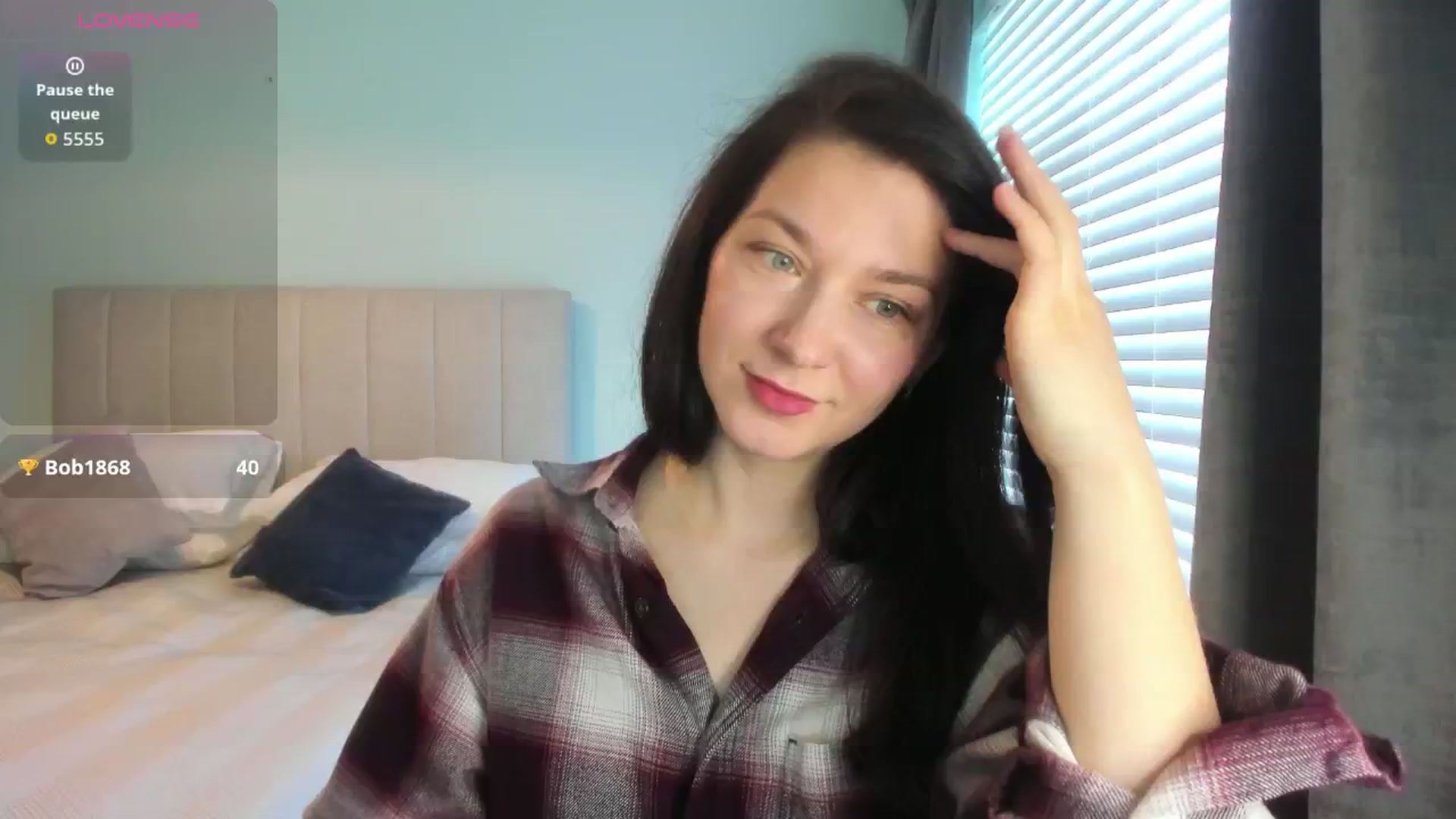 Gallery image thumbnail from SylviaShine's myfreecams stream on, 03/15/2026, 15:43 image 10 of 20
