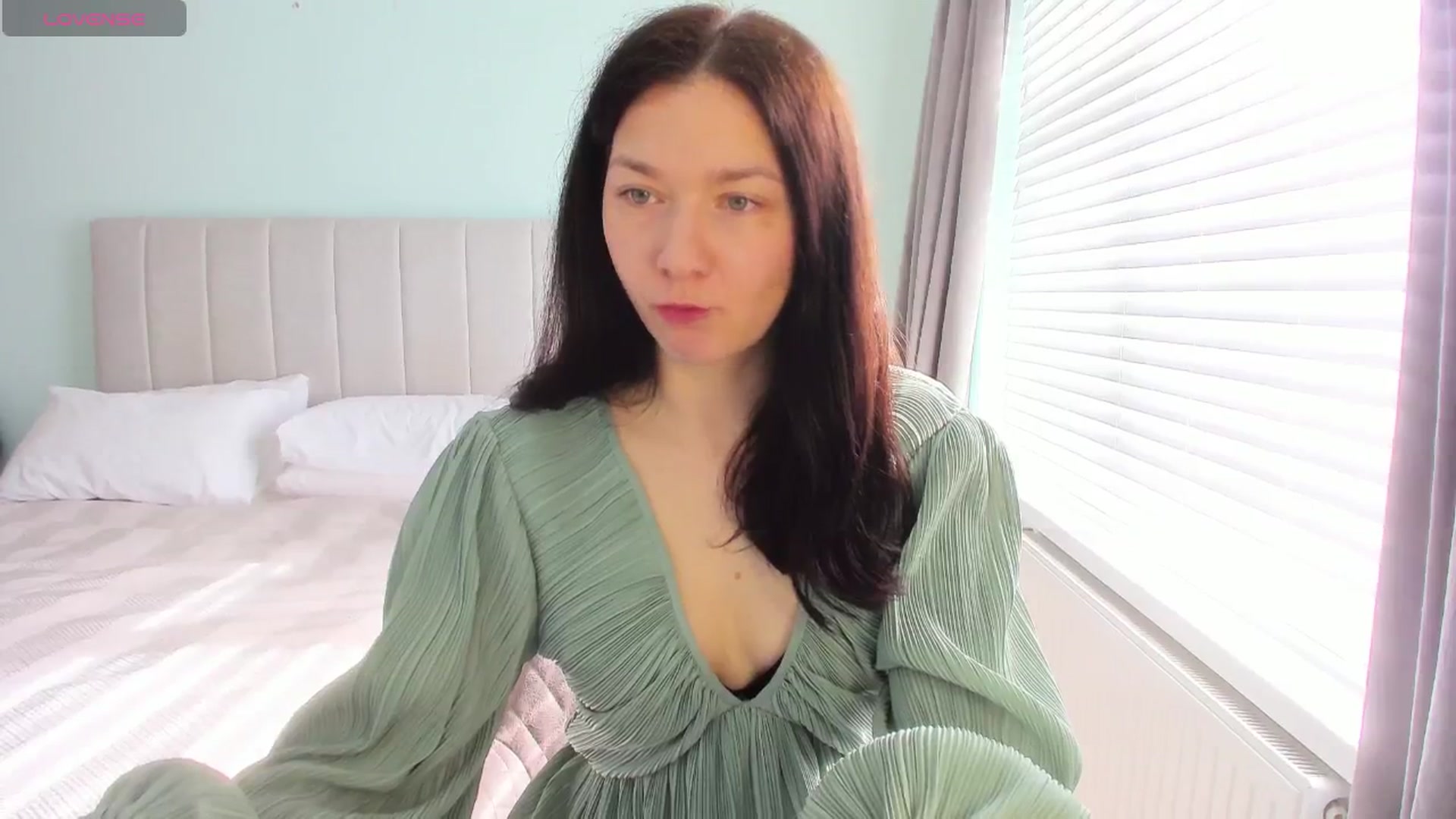 Gallery image thumbnail from SylviaShine's myfreecams stream on, 03/17/2026, 10:47 image 13 of 20
