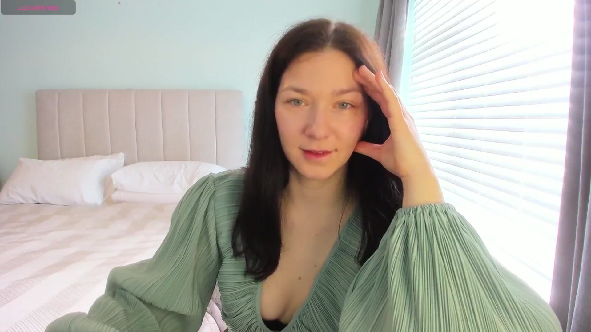Gallery image thumbnail from SylviaShine's myfreecams stream on, 03/17/2026, 10:47 image 8 of 20