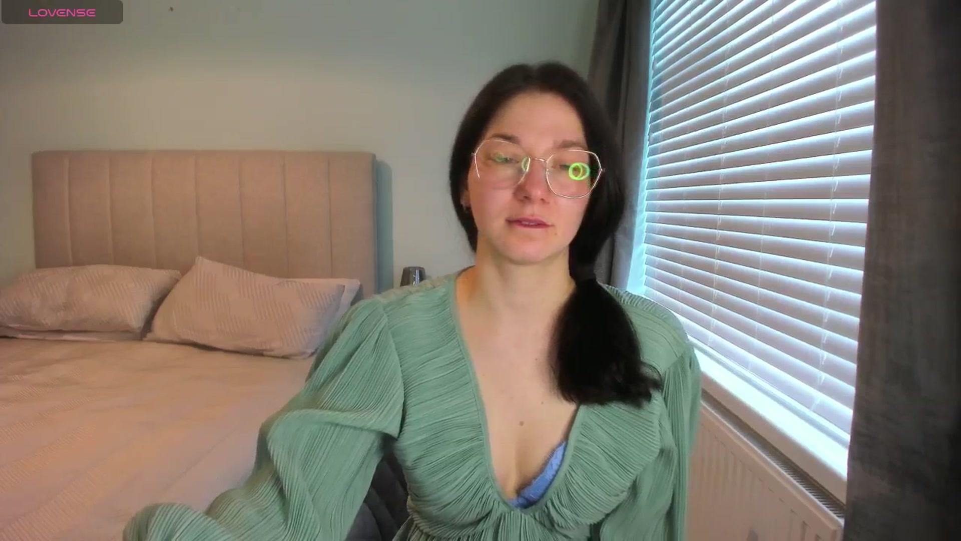 Gallery image thumbnail from SylviaShine's myfreecams stream on, 03/24/2026, 14:23 image 14 of 20